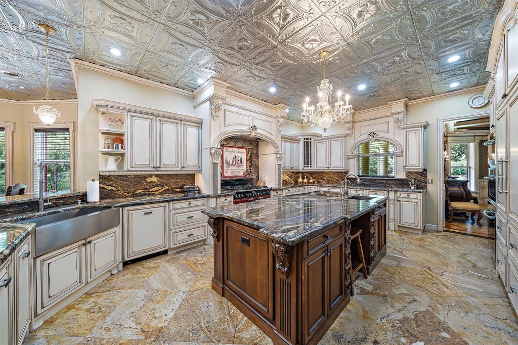 PALM CITY FARMS - Residential