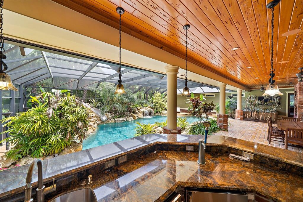 PALM CITY FARMS - Residential