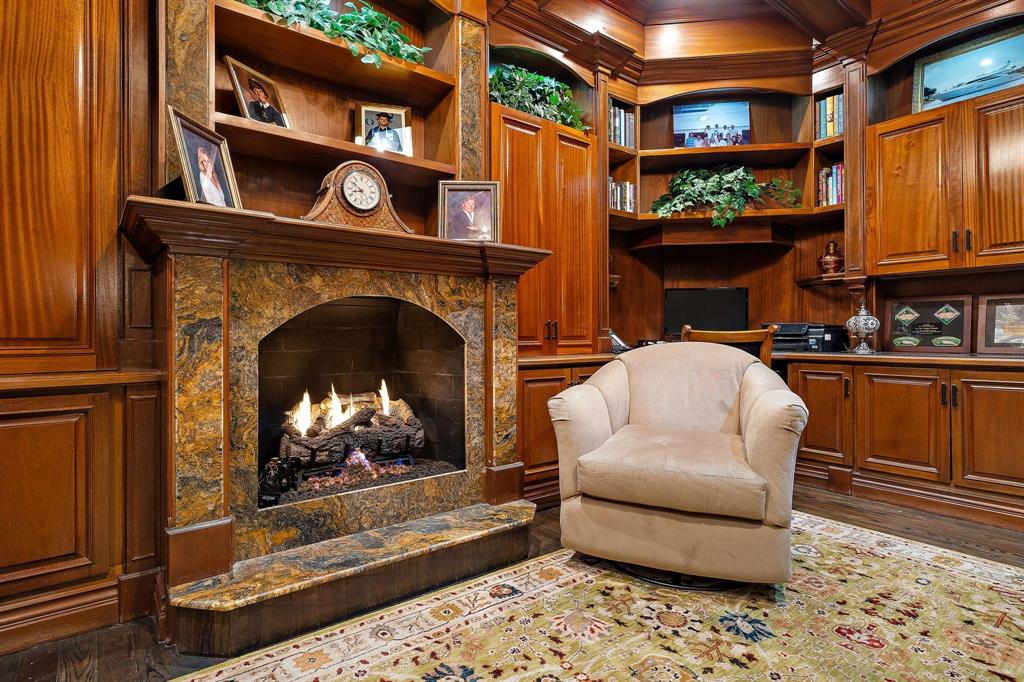 PALM CITY FARMS - Residential