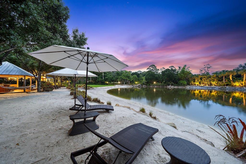 PALM CITY FARMS - Residential