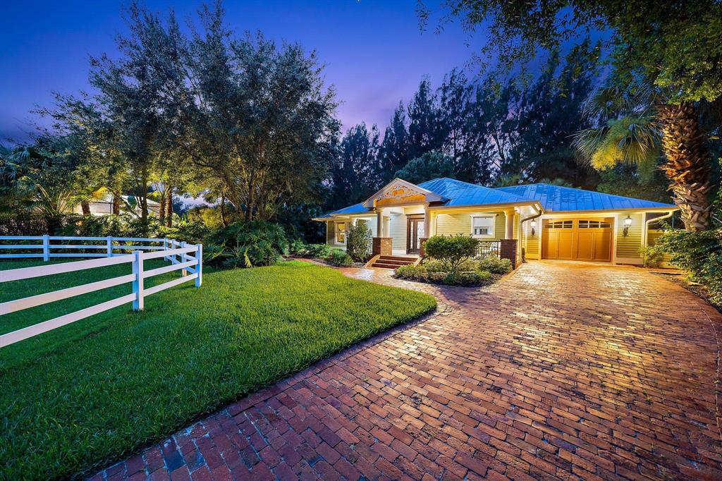 PALM CITY FARMS - Residential