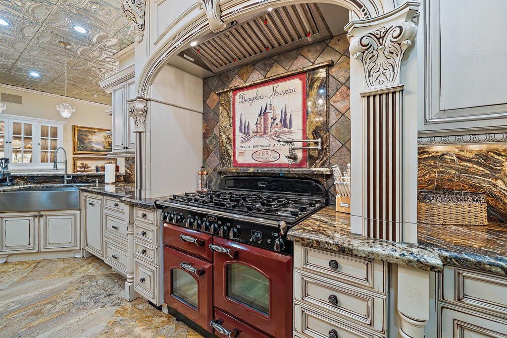 PALM CITY FARMS - Residential