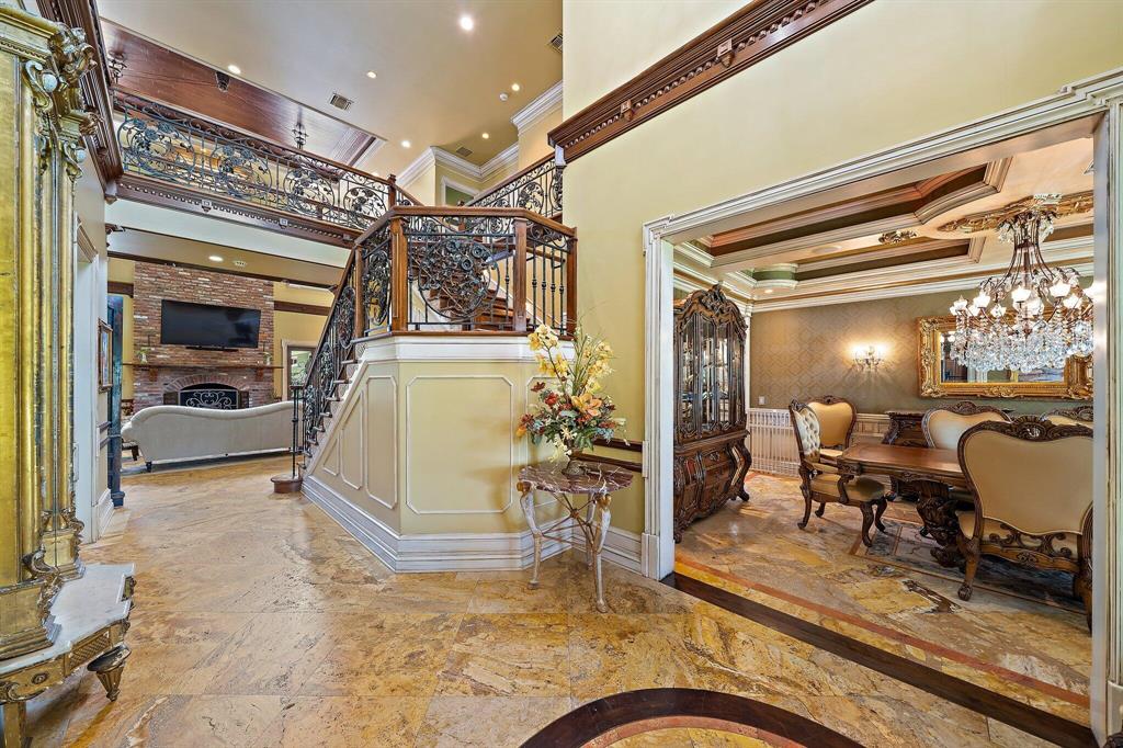 PALM CITY FARMS - Residential