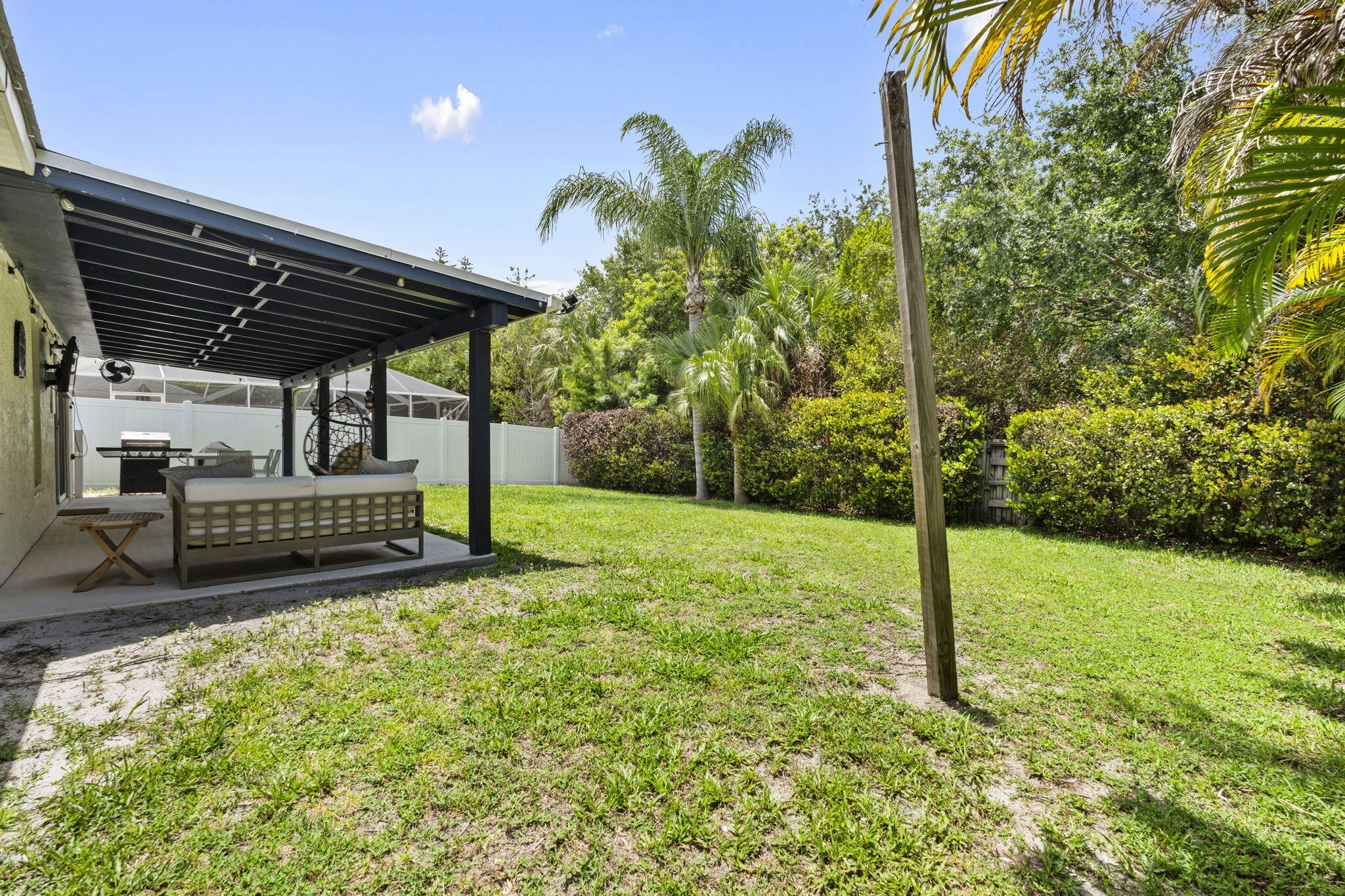 PINEAPPLE PLANTATION - Residential