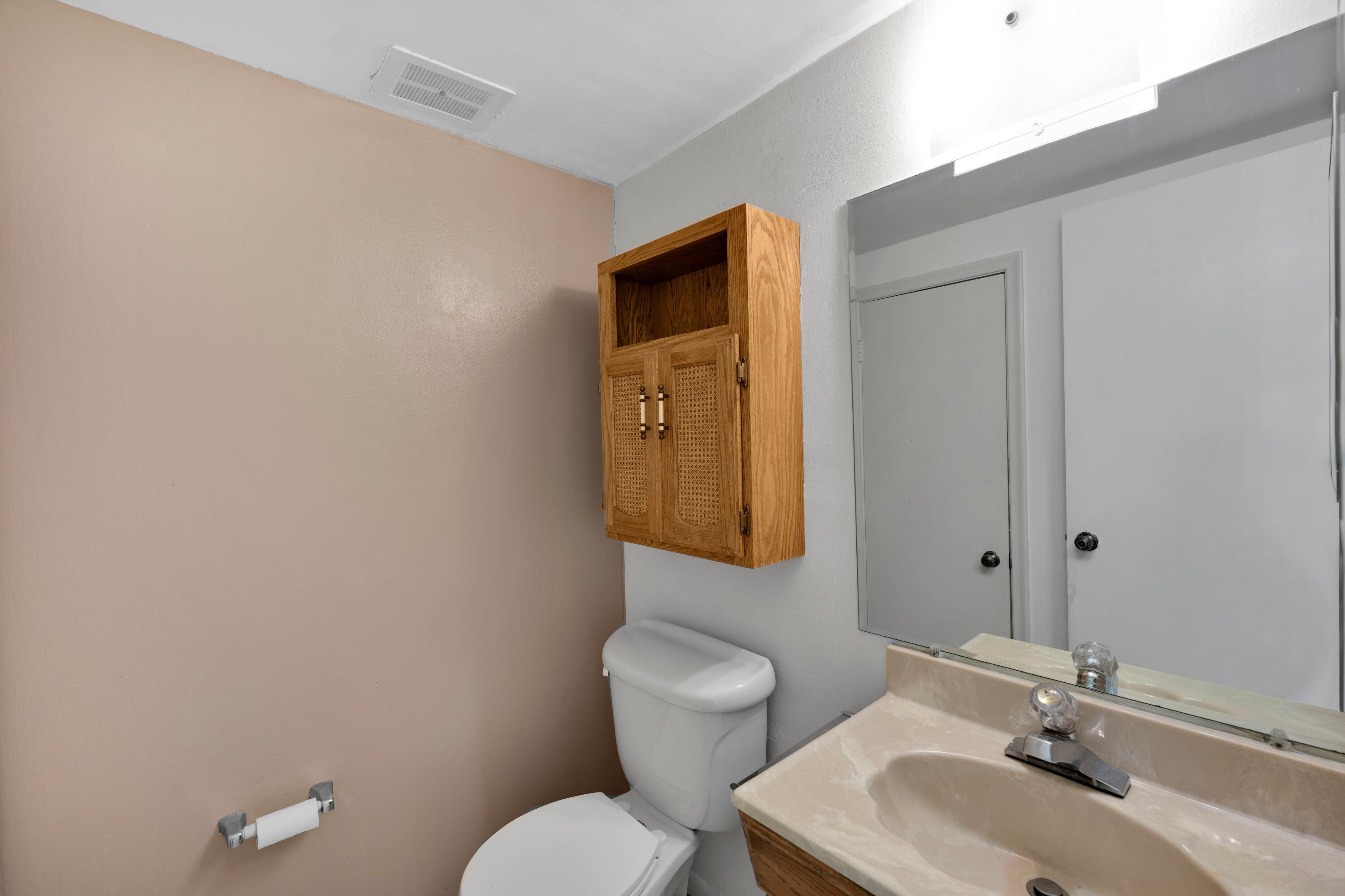 MANOR GROVE VILLAGE THREE CONDO - Residential