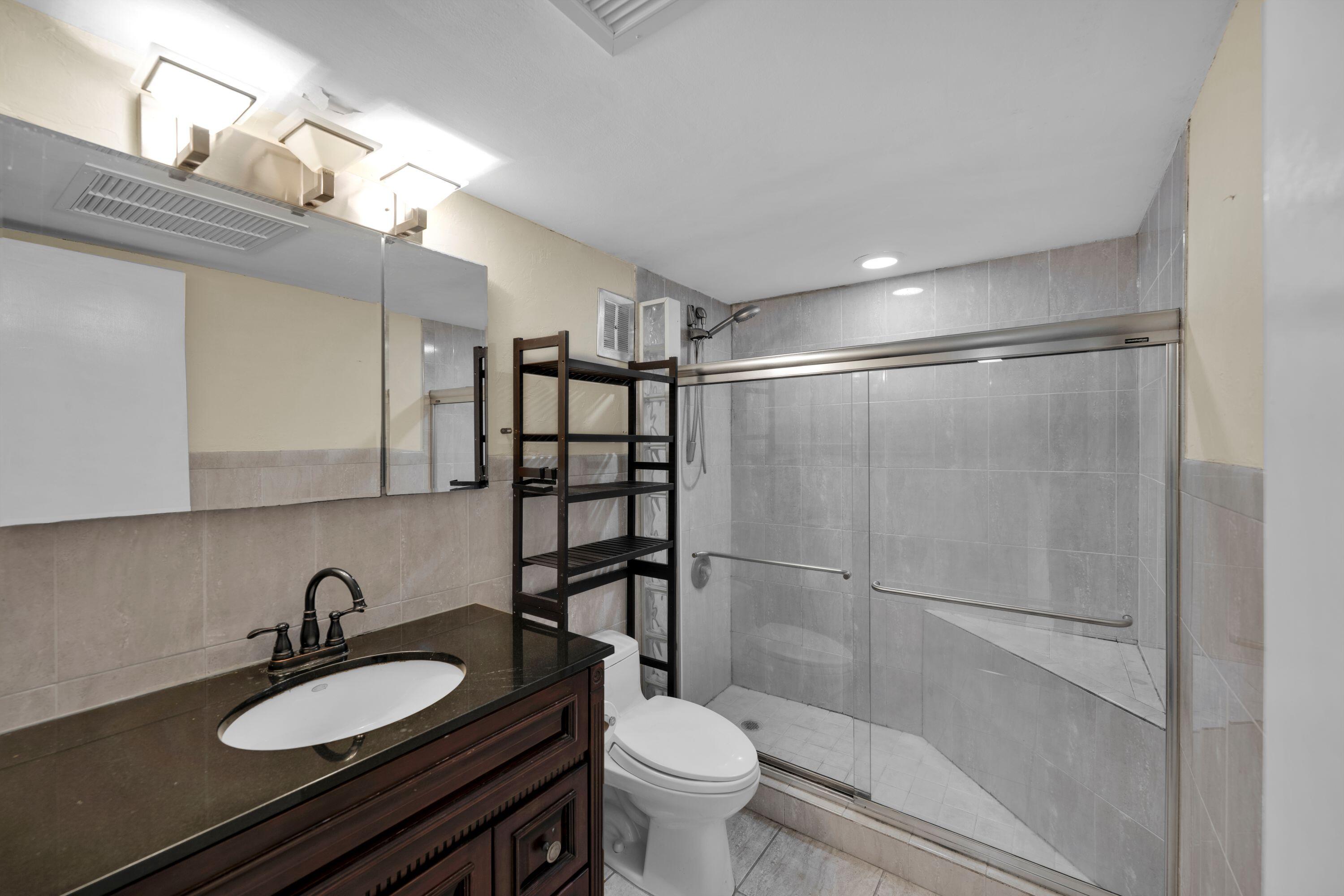 MANOR GROVE VILLAGE THREE CONDO - Residential