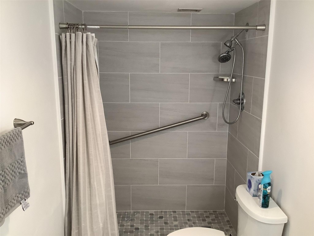 GOLDEN HORN CONDO - Residential