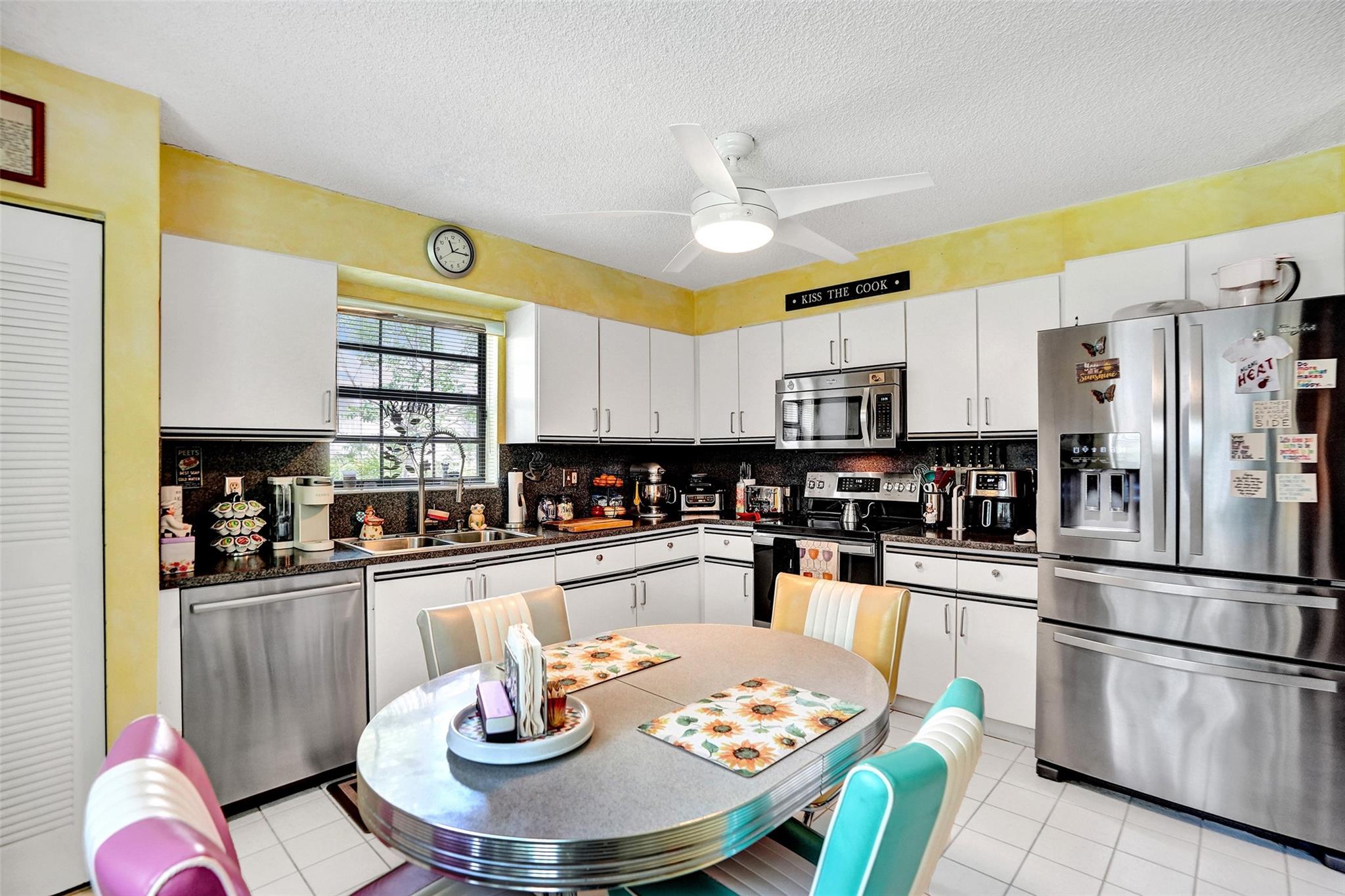 9117 Vineyard Lake Dr