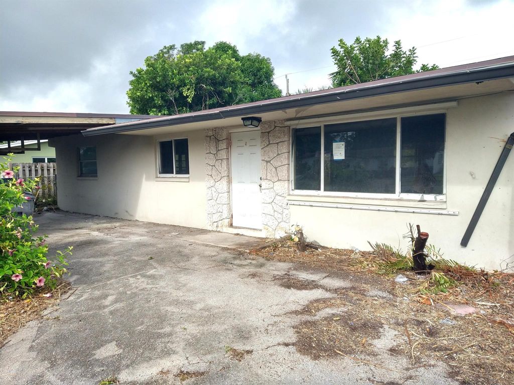 Photo of 1349 Victoria Drive, West Palm Beach, FL 33406 (MLS # R11129338)