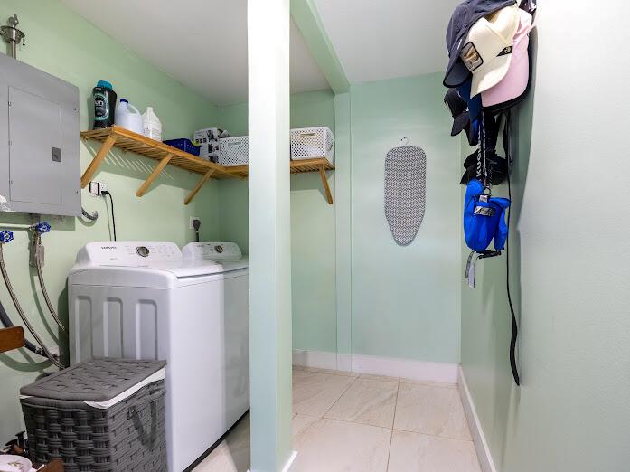 PALM SPRINGS VILLAGE 2 - Residential