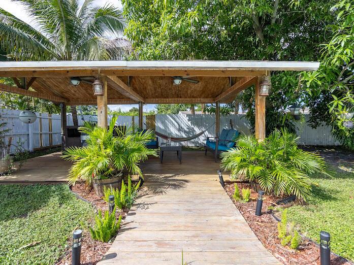 PALM SPRINGS VILLAGE 2 - Residential