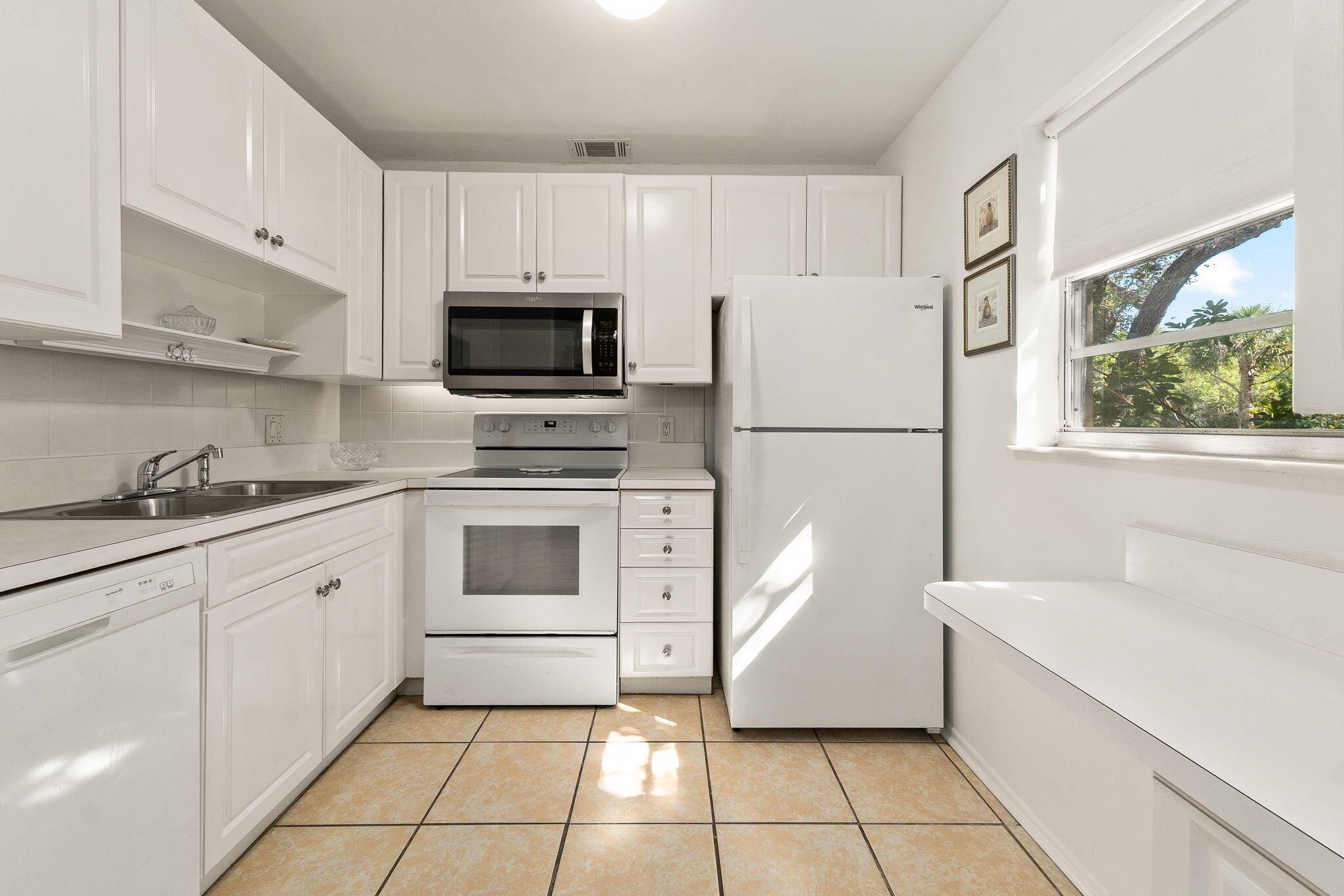 VISTA GARDENS F/K/A VISTA - Residential