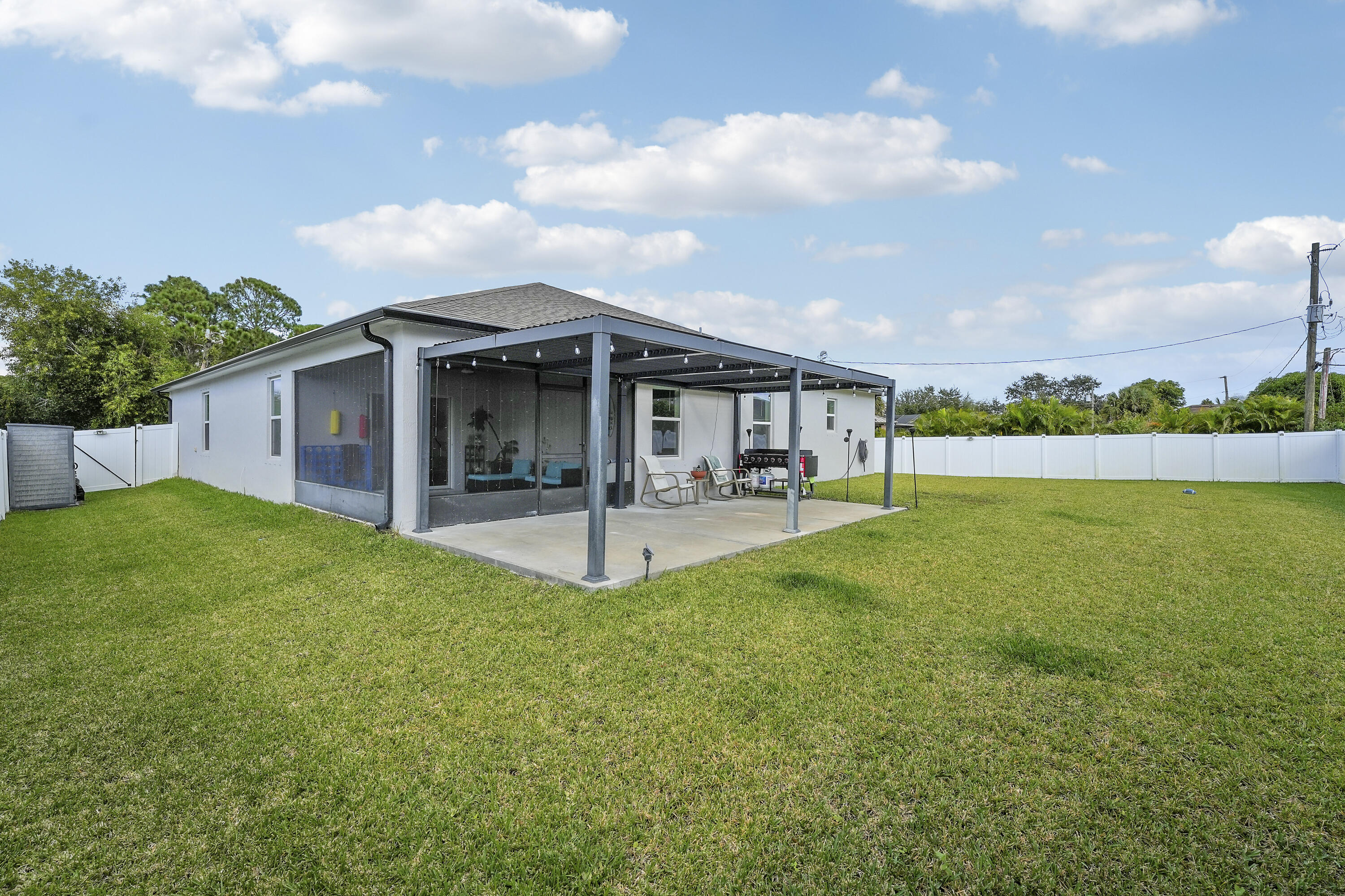 PORT ST LUCIE SECTION 21 - Residential