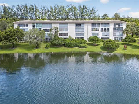 Tiny photo for 1904 Bermuda Creek #D1, Coconut Creek, FL 33066 (MLS # F10526557)