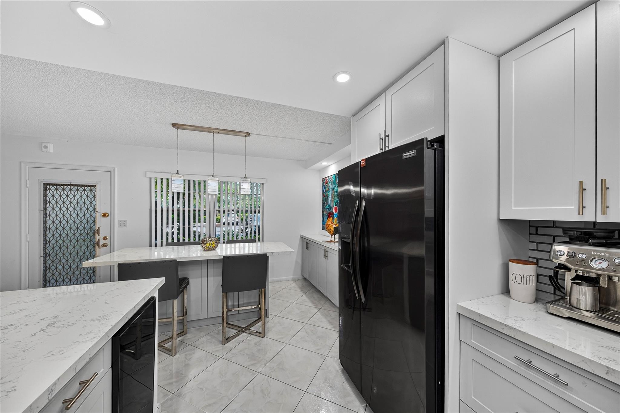 WYNMOOR-BERMUDA - Residential