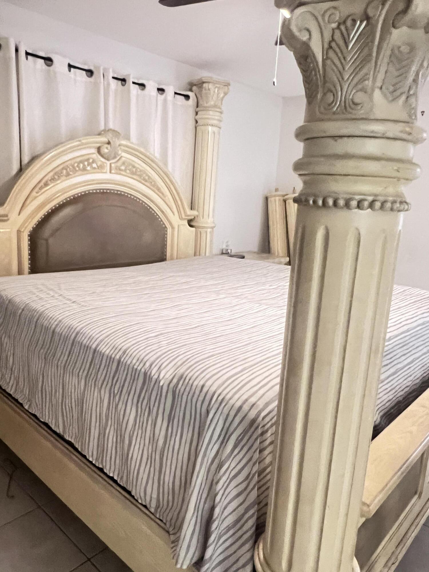 ORIOLE GARDENS 34 CONDO - Residential