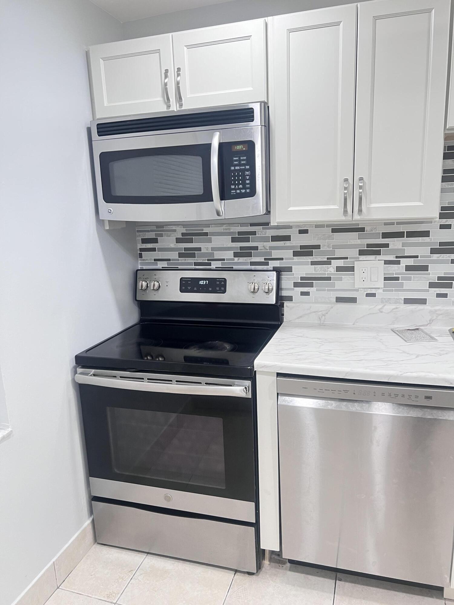 ORIOLE GARDENS 34 CONDO - Residential