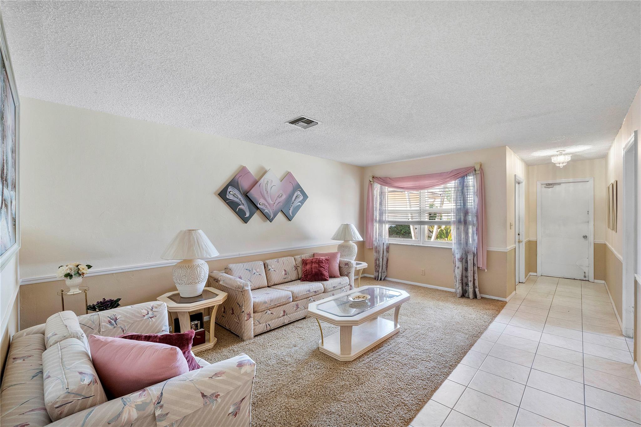 View photos, virtual tours, details... 3013 NW 103rd Ln