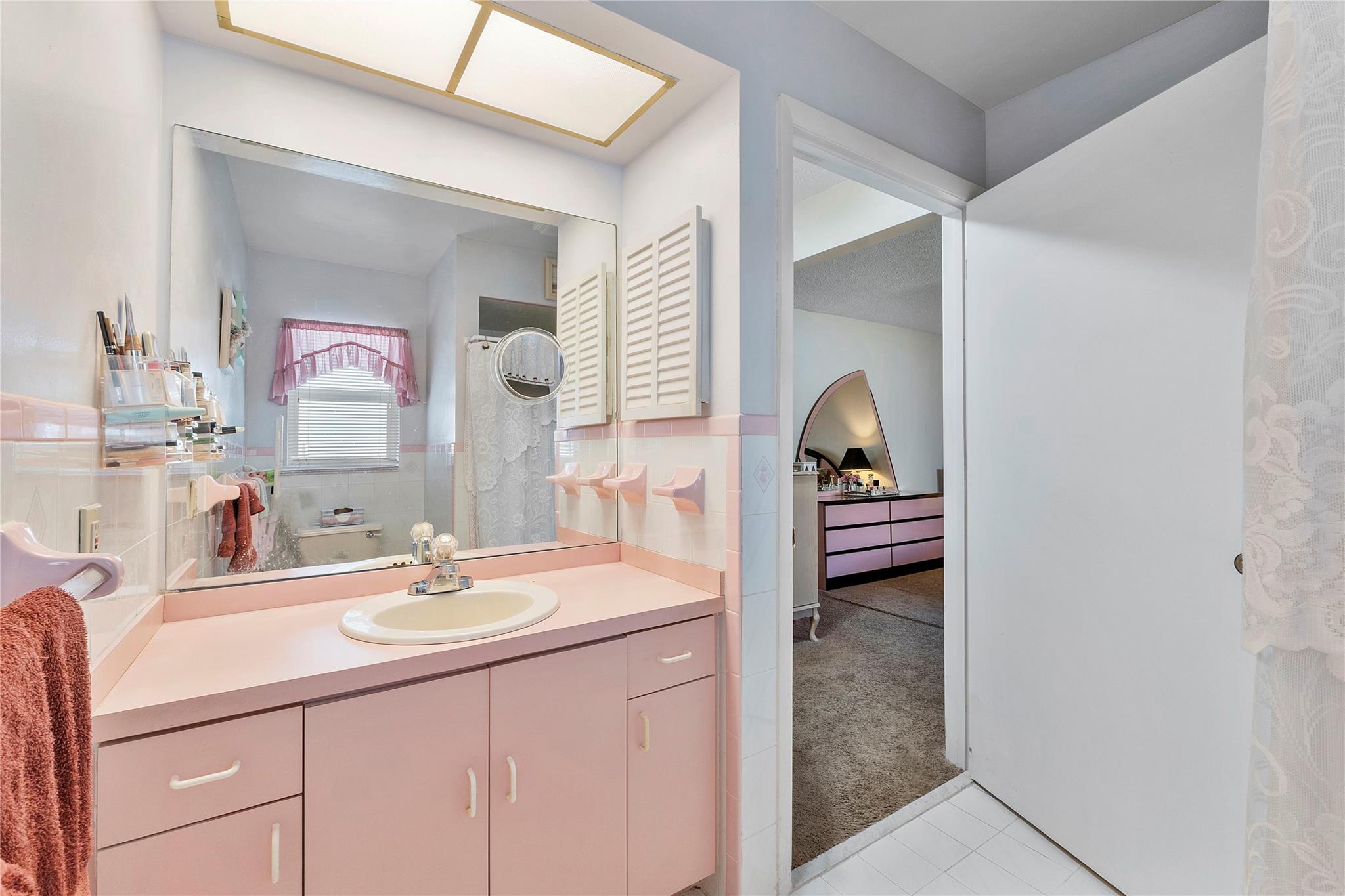 Springs Park 77-2 B - Residential