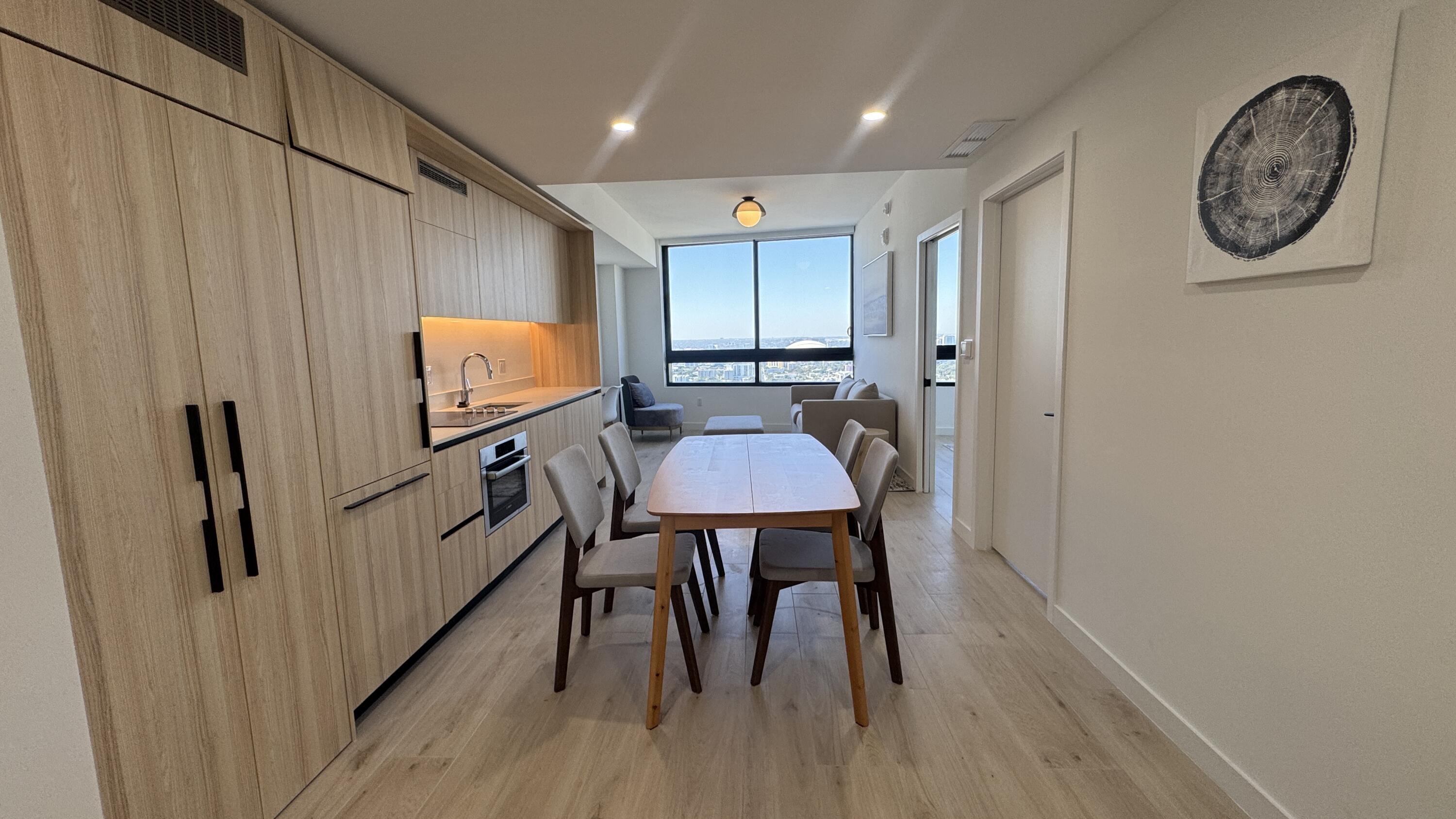 225 N Miami Avenue 3604