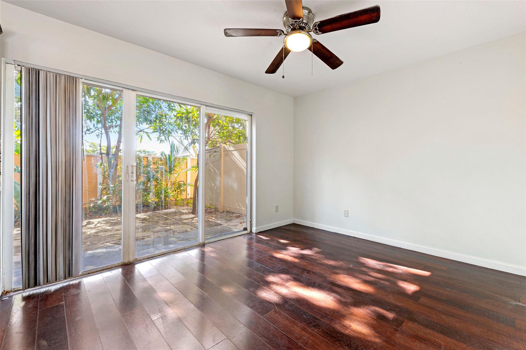 University Park Prcl 12 - Residential Lease