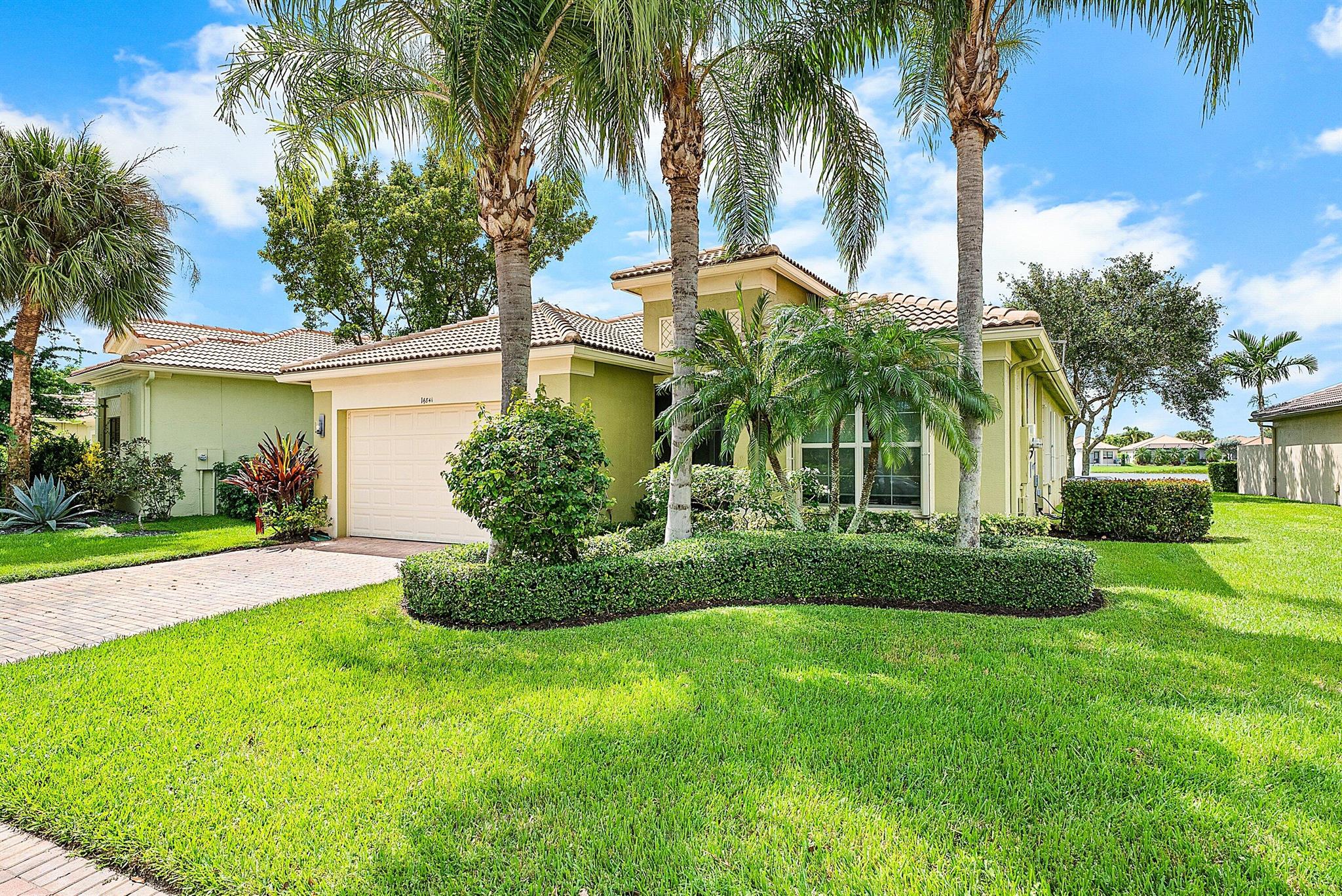14841 Strand Lane 14841