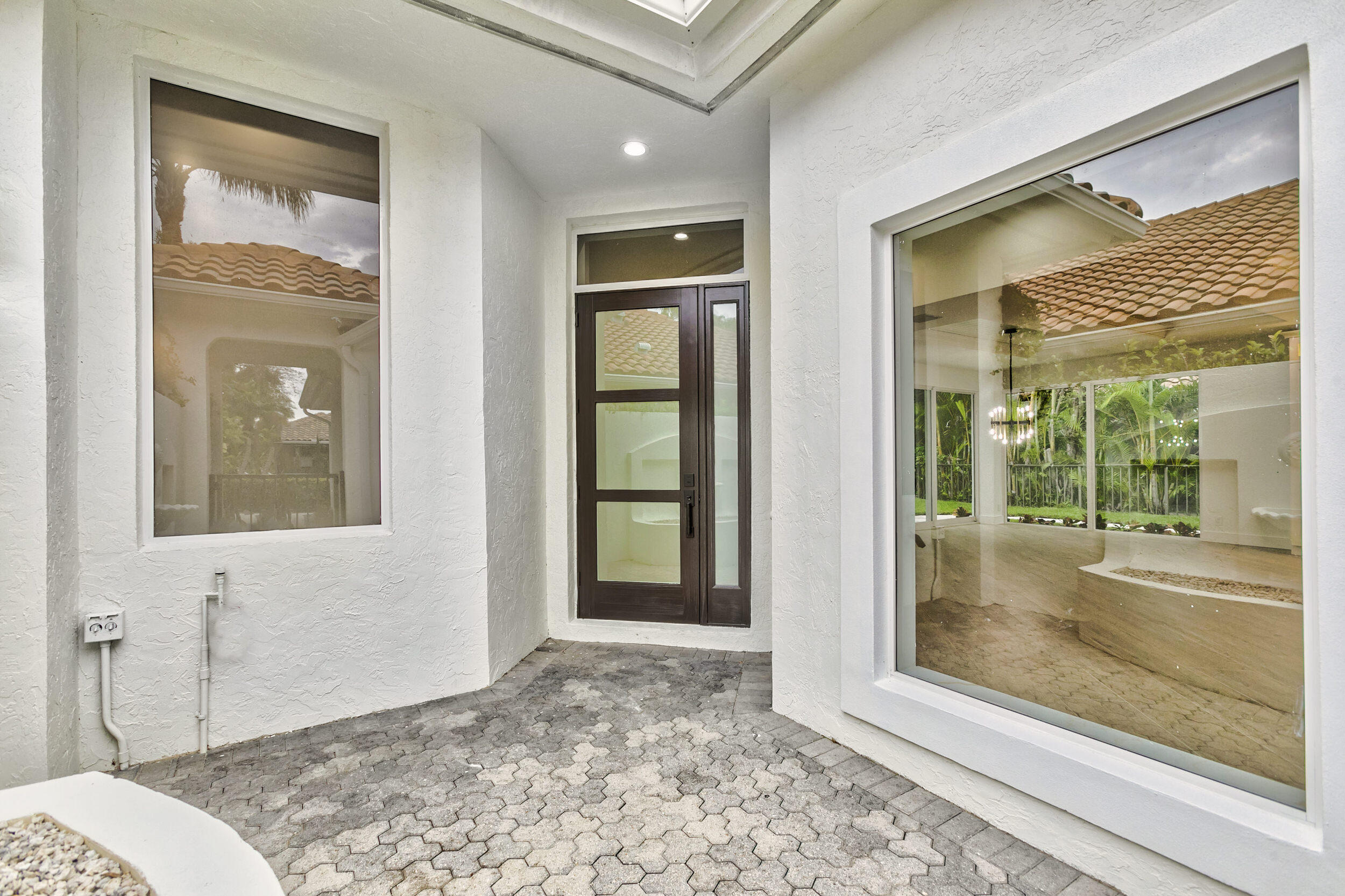 REGENTS PLACE - Residential