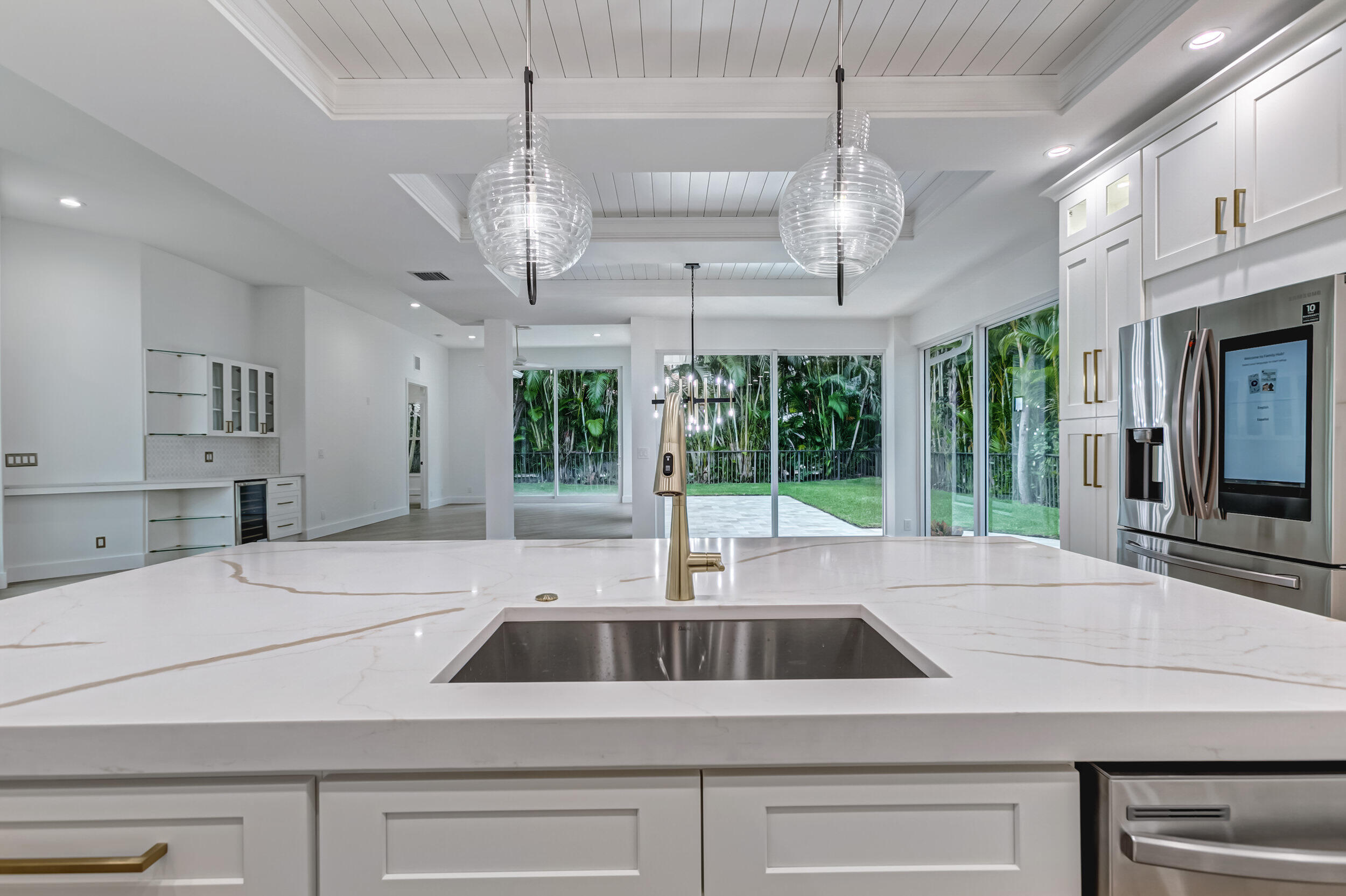 REGENTS PLACE - Residential