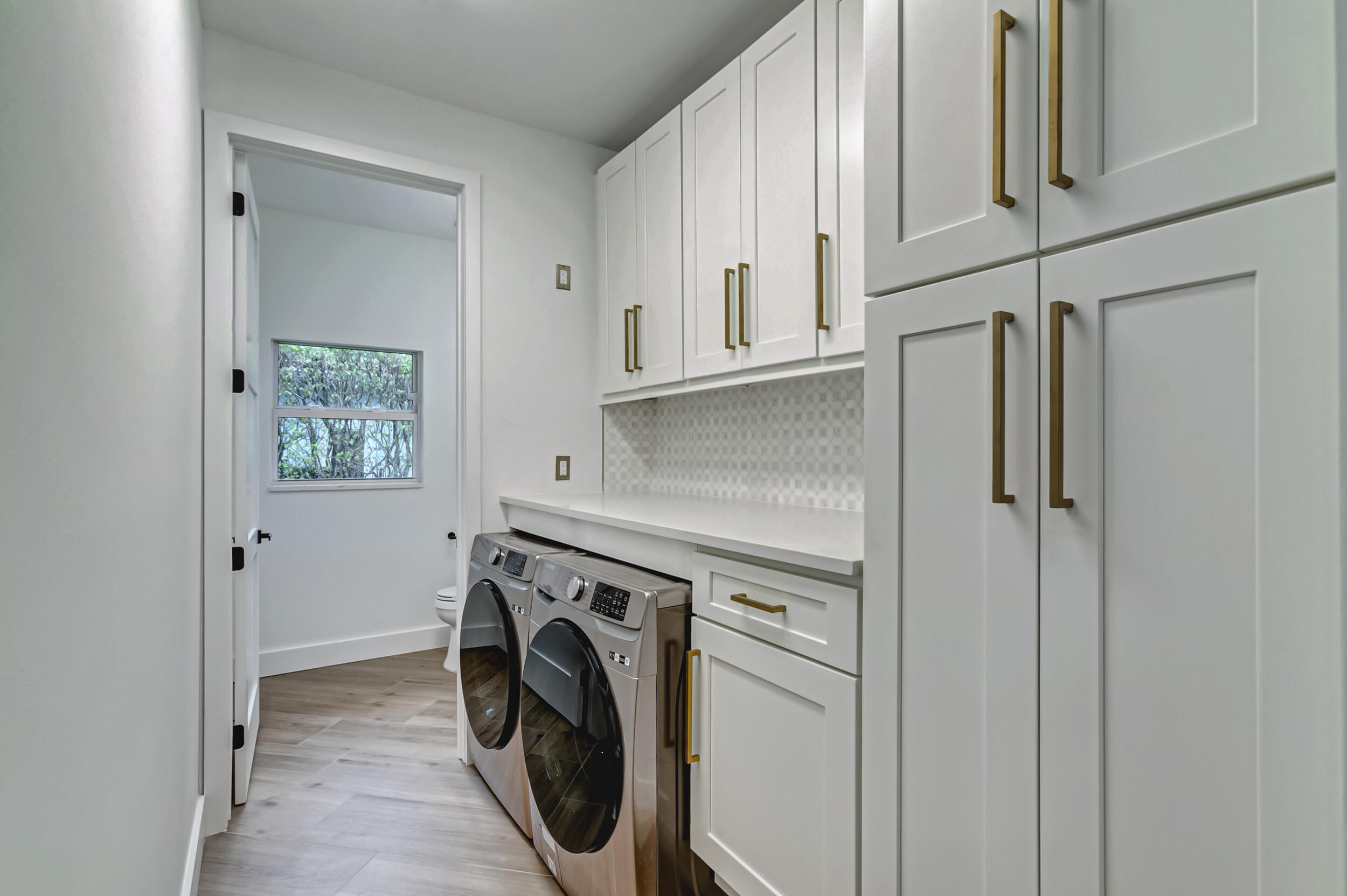 REGENTS PLACE - Residential