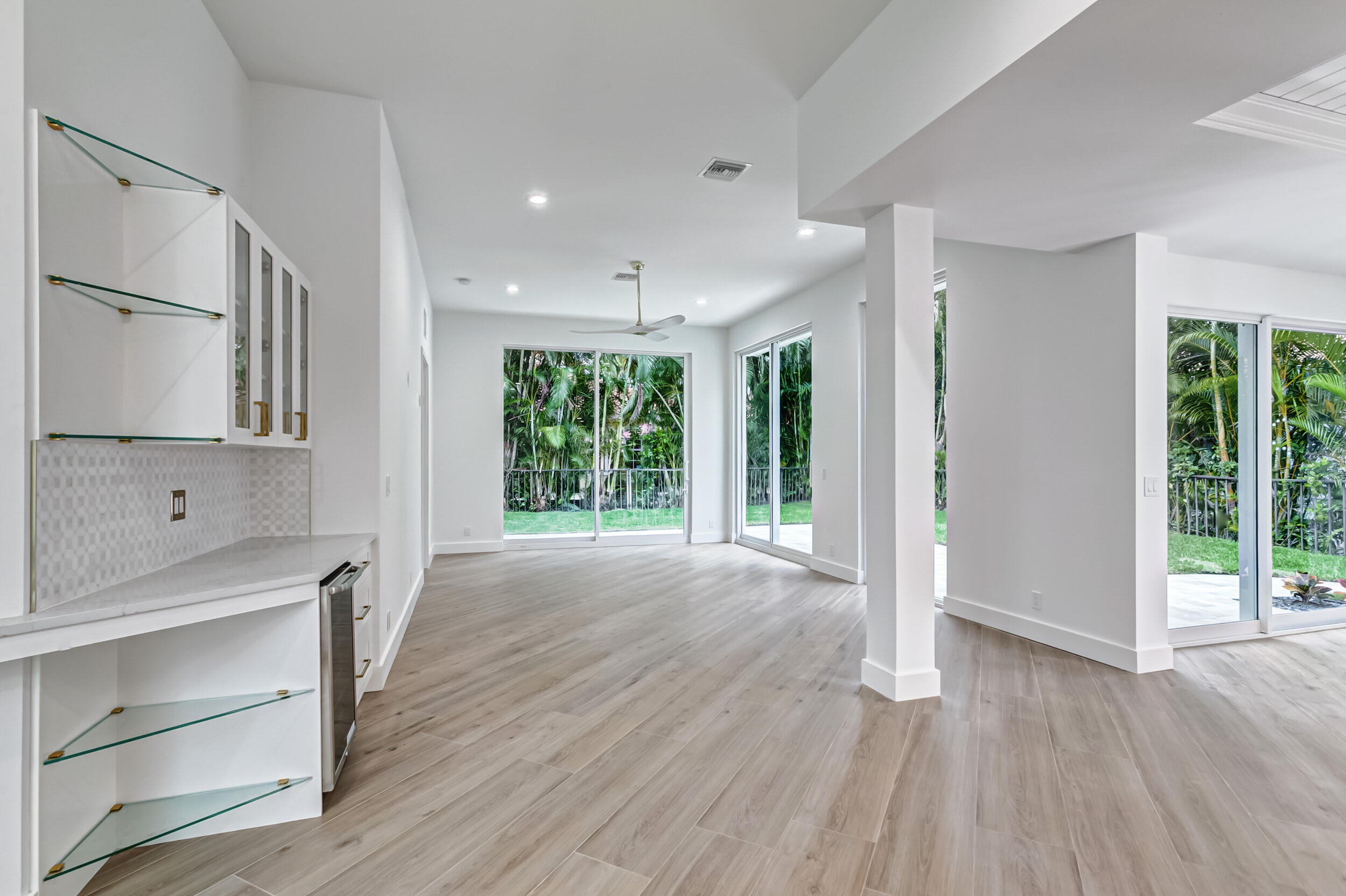 REGENTS PLACE - Residential