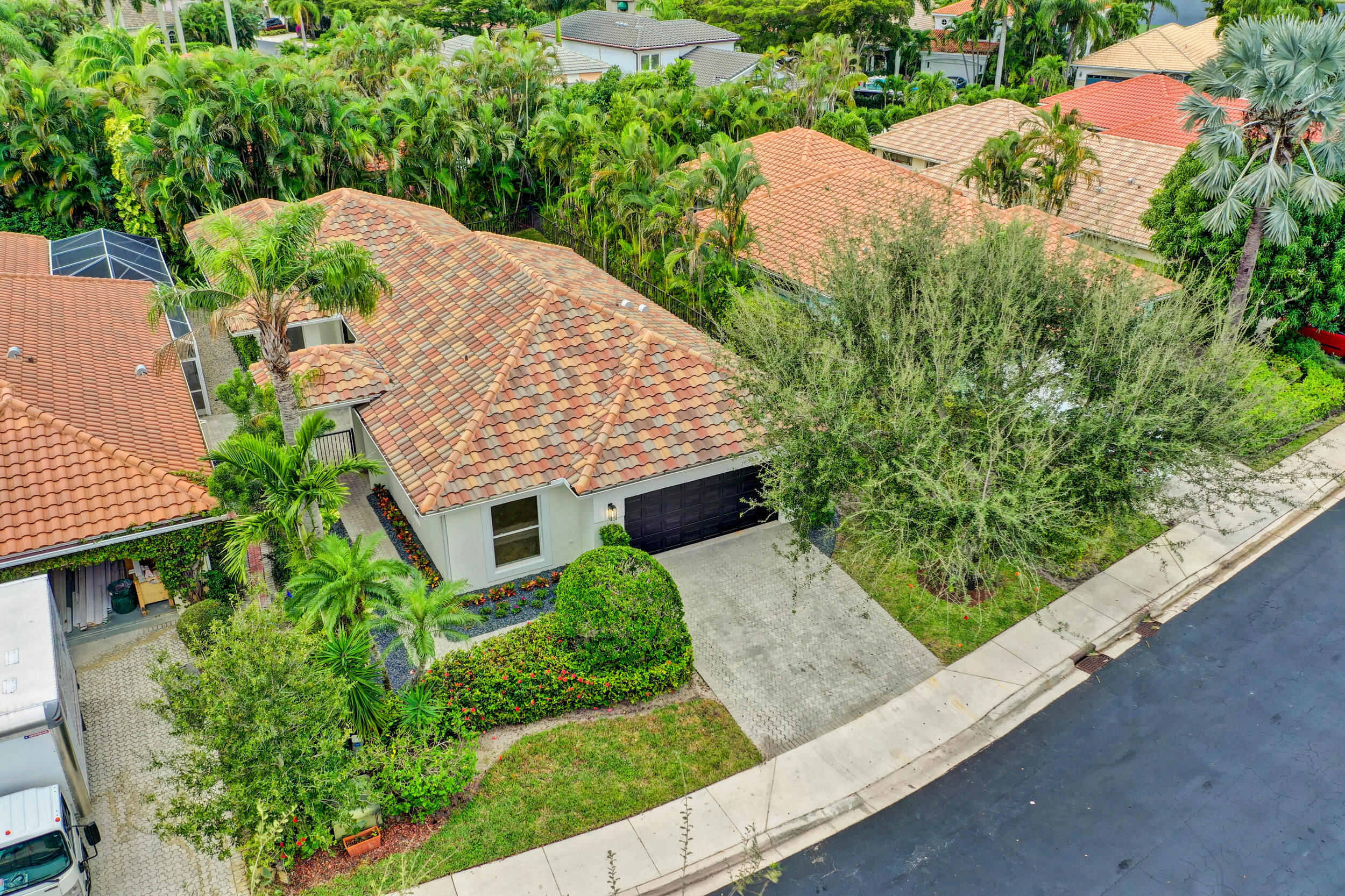 REGENTS PLACE - Residential