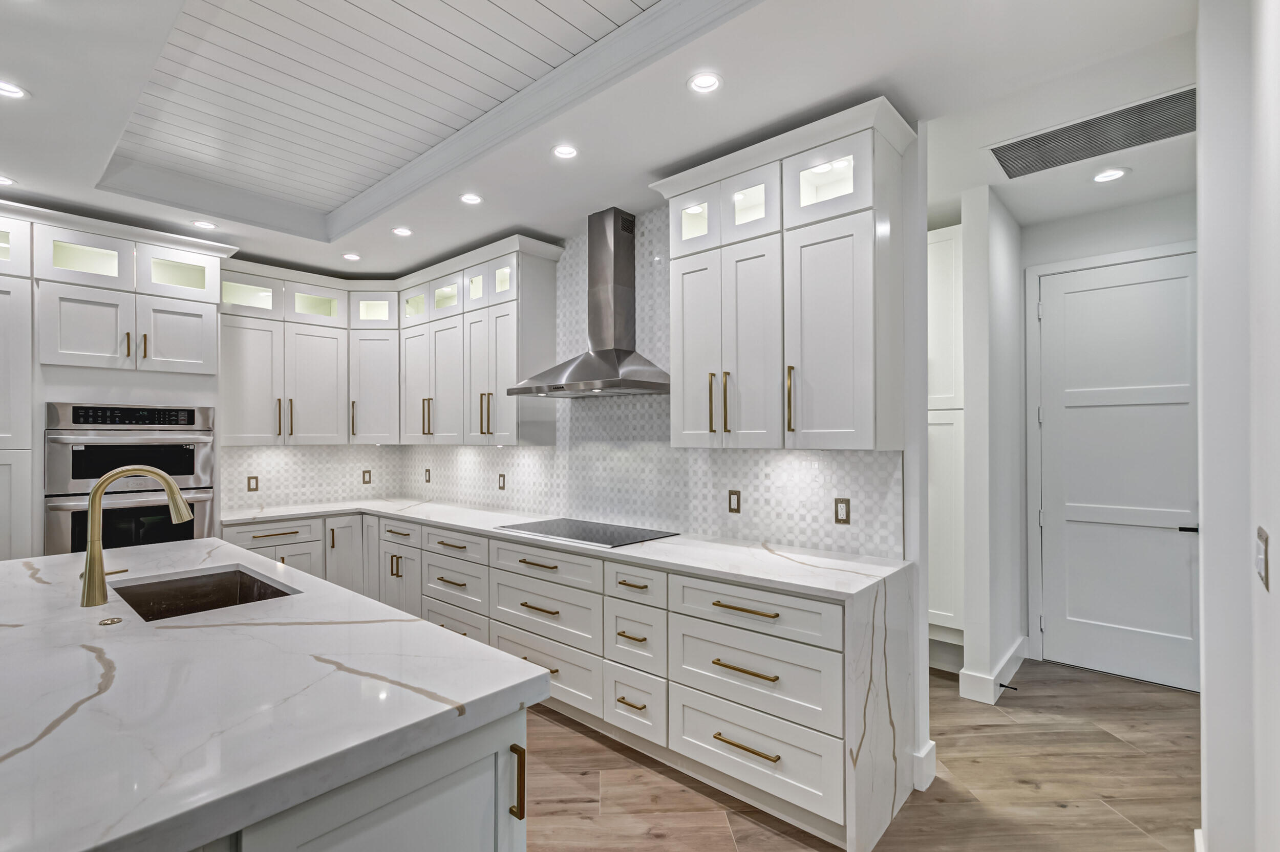 REGENTS PLACE - Residential