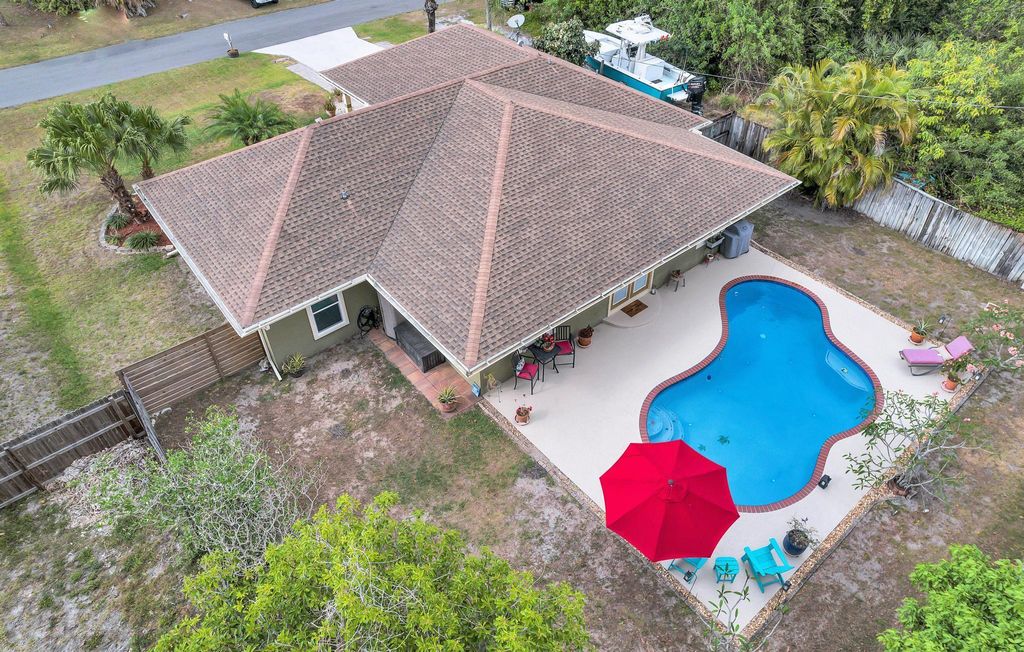 Photo of 1298 SW Amboy Avenue, Port Saint Lucie, FL 34953 (MLS # R10794490)