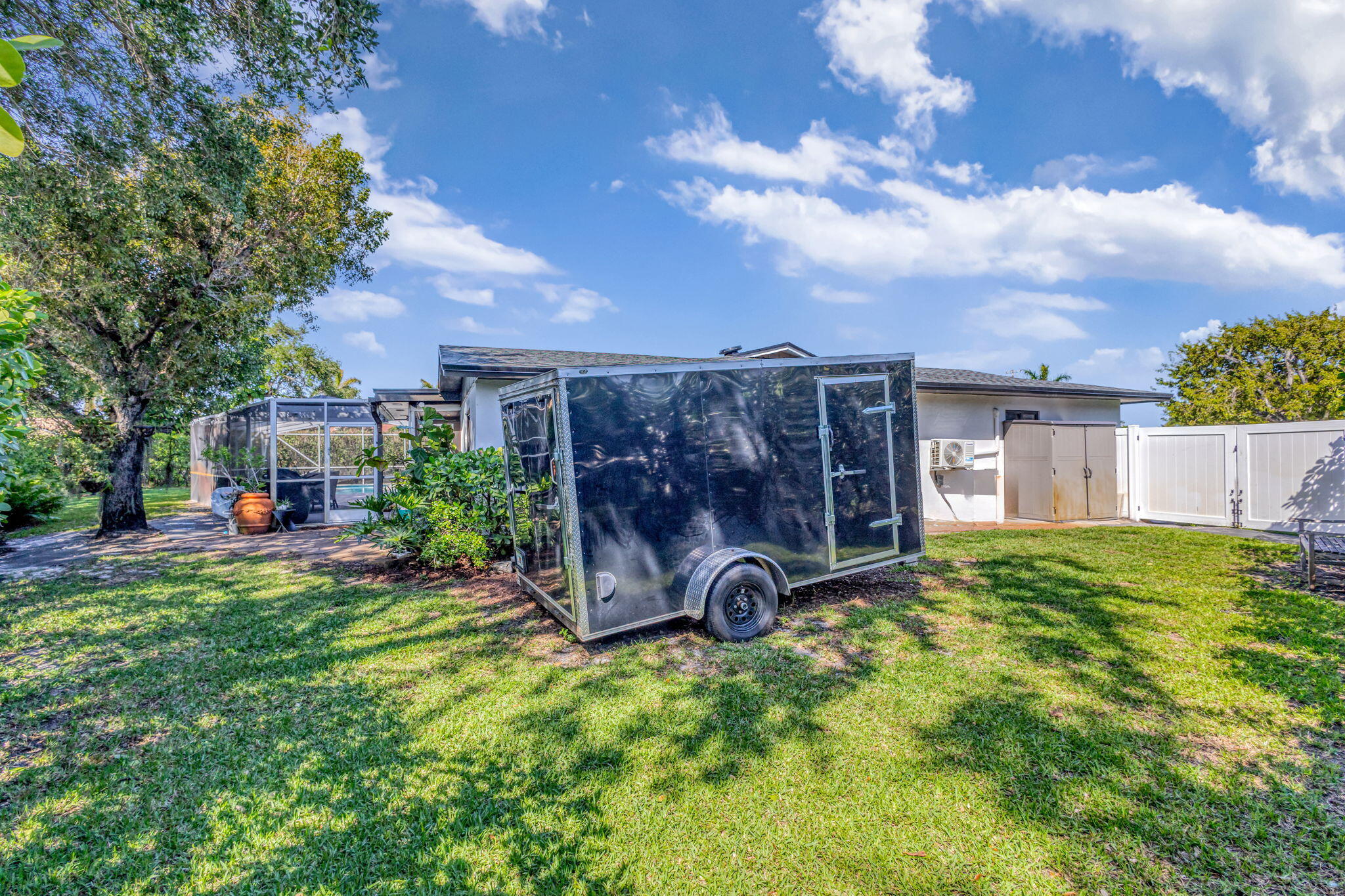 CROMWELL ESTATES - Residential Lease