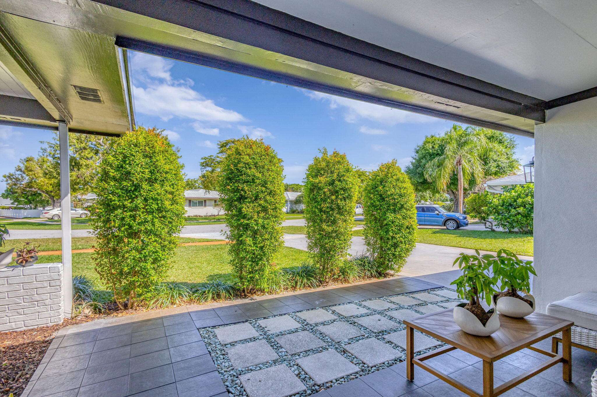 CROMWELL ESTATES - Residential Lease