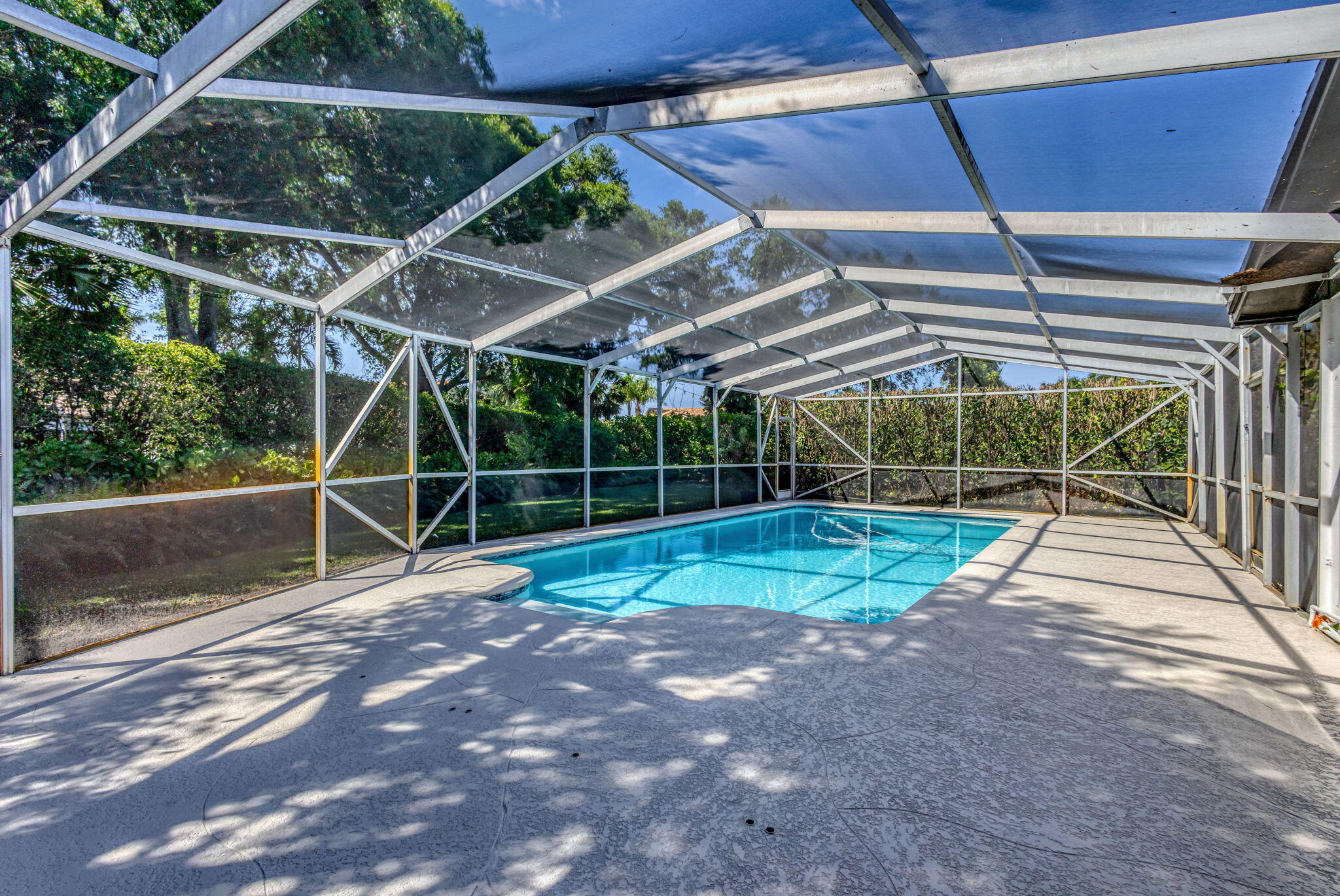 CROMWELL ESTATES - Residential Lease