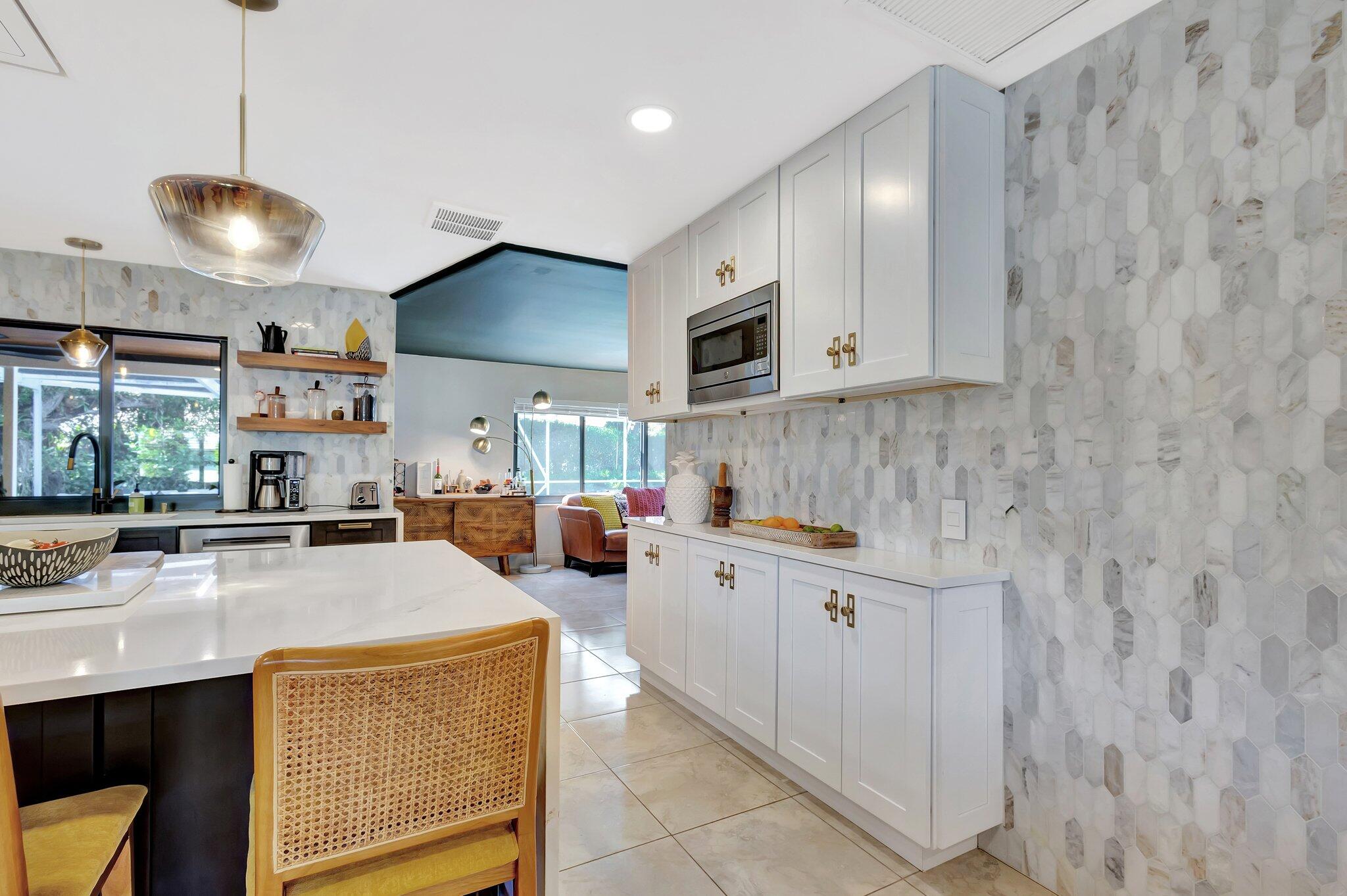 CROMWELL ESTATES - Residential Lease