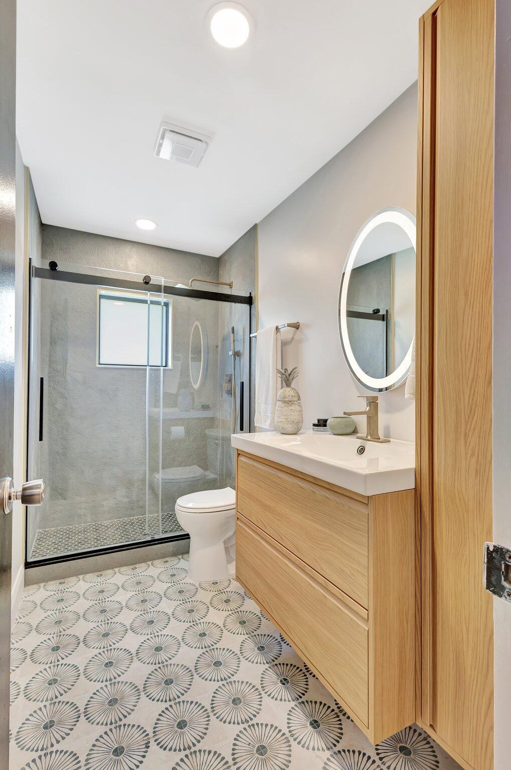 CROMWELL ESTATES - Residential Lease