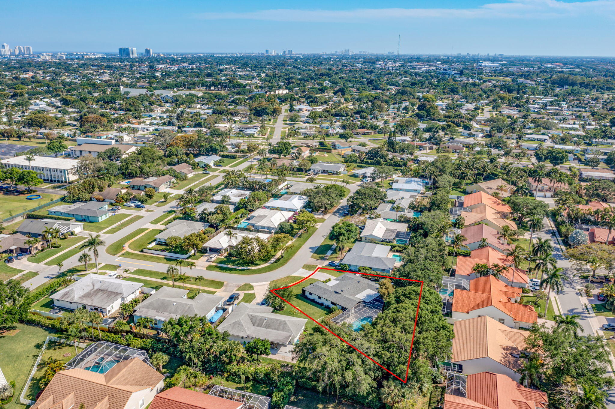 CROMWELL ESTATES - Residential Lease