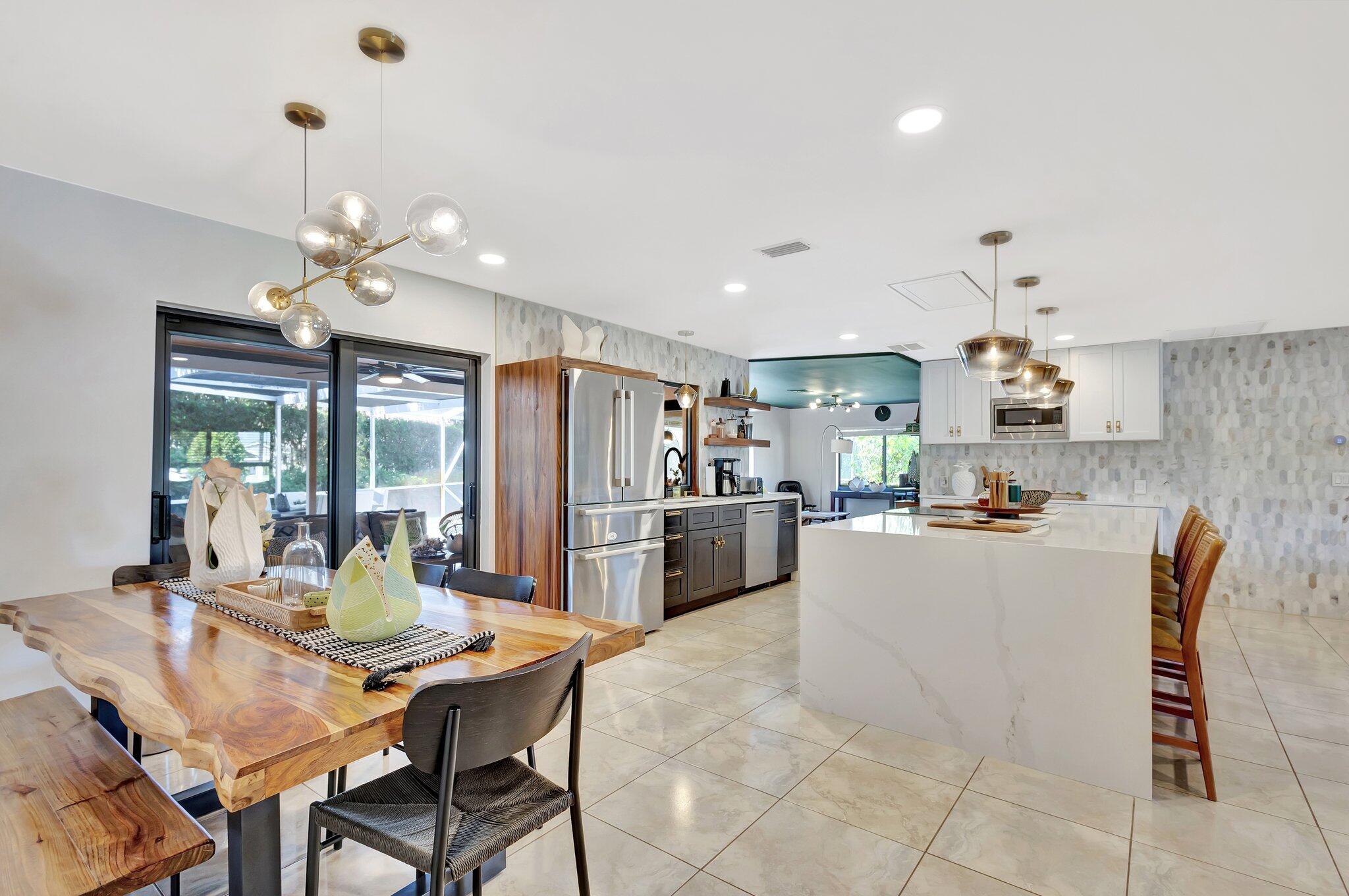 CROMWELL ESTATES - Residential Lease