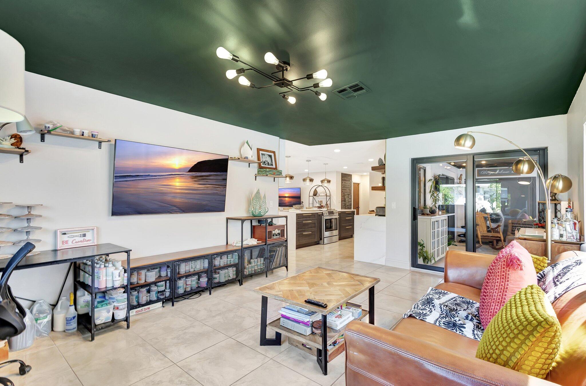 CROMWELL ESTATES - Residential Lease