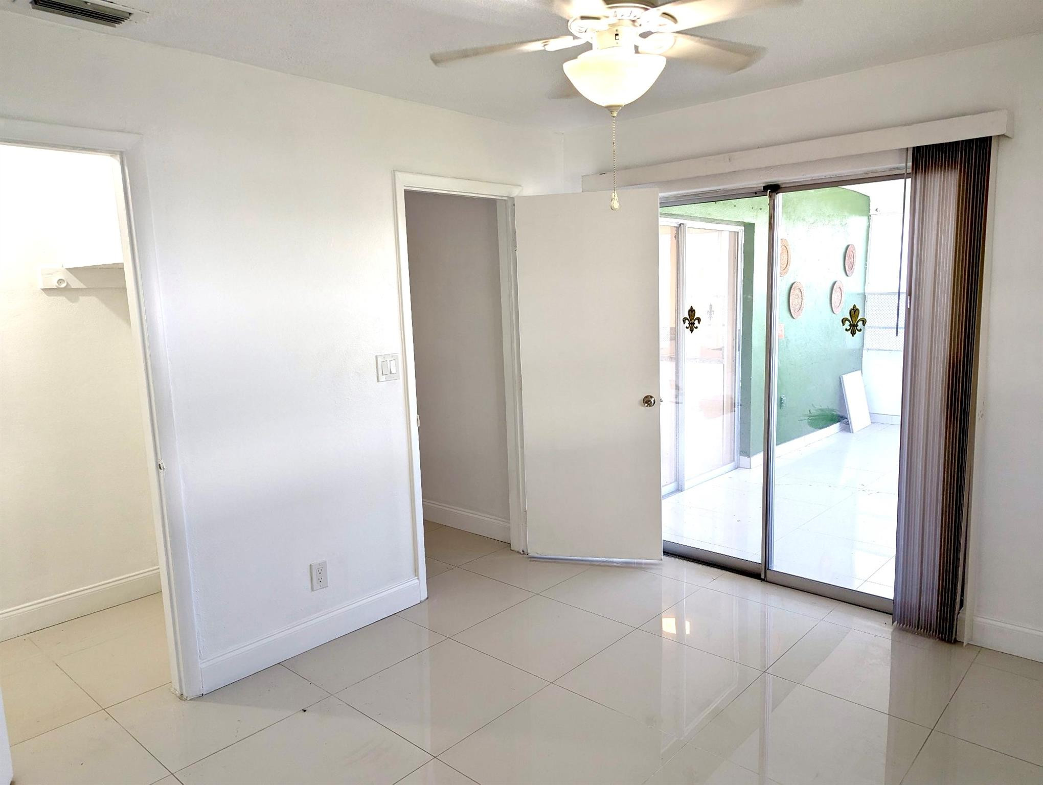 LEISUREVILLE THIRD SEC - Residential Lease