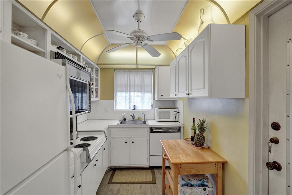 Garden Aire Village - Residential