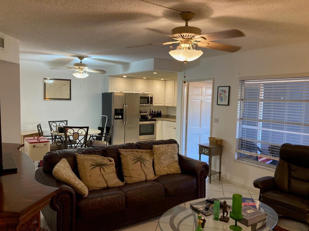 GARDEN ISLES APARTMENTS 1 CONDO - Residential