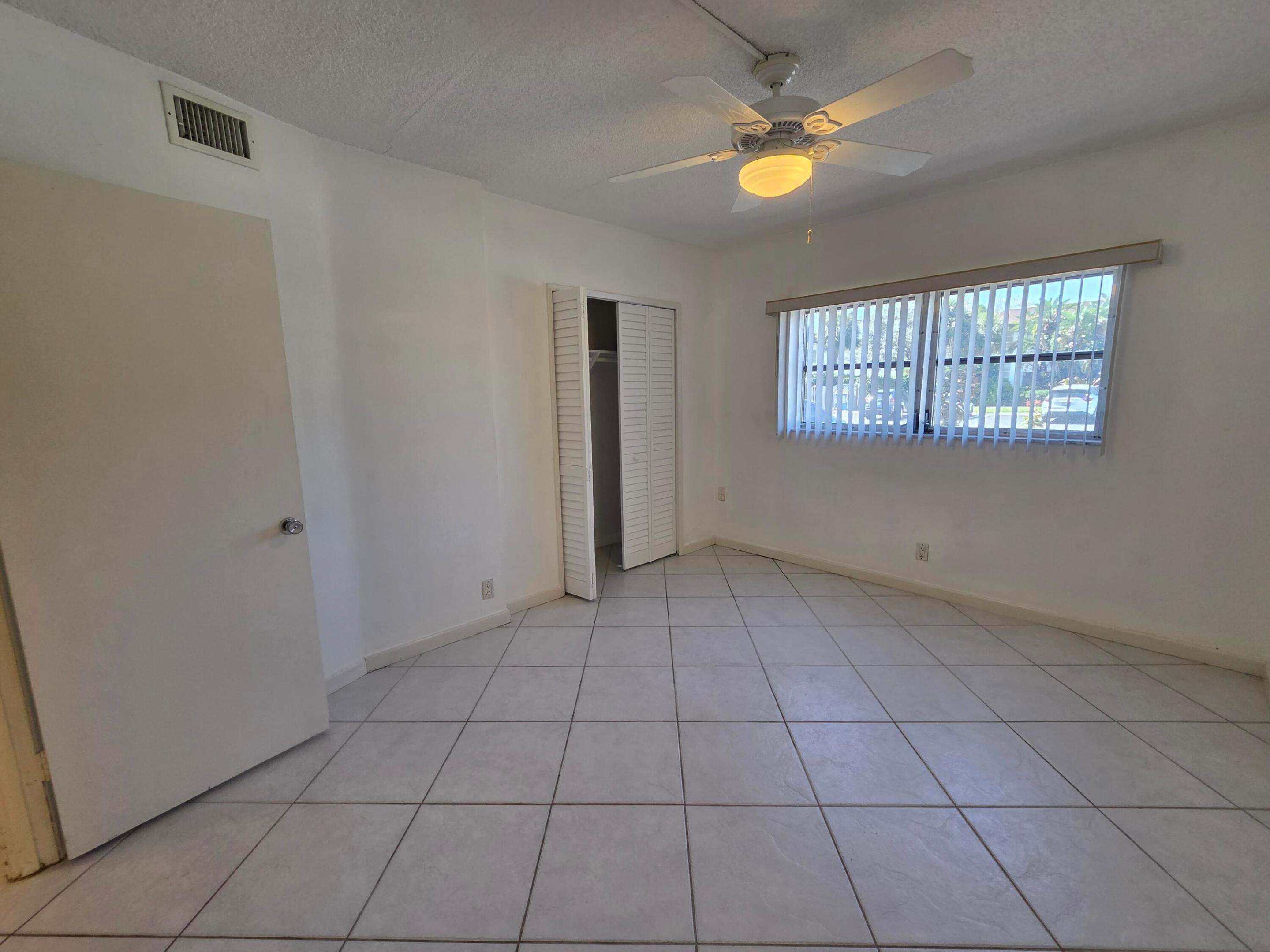 GARDEN ISLES APARTMENTS 1 CONDO - Residential