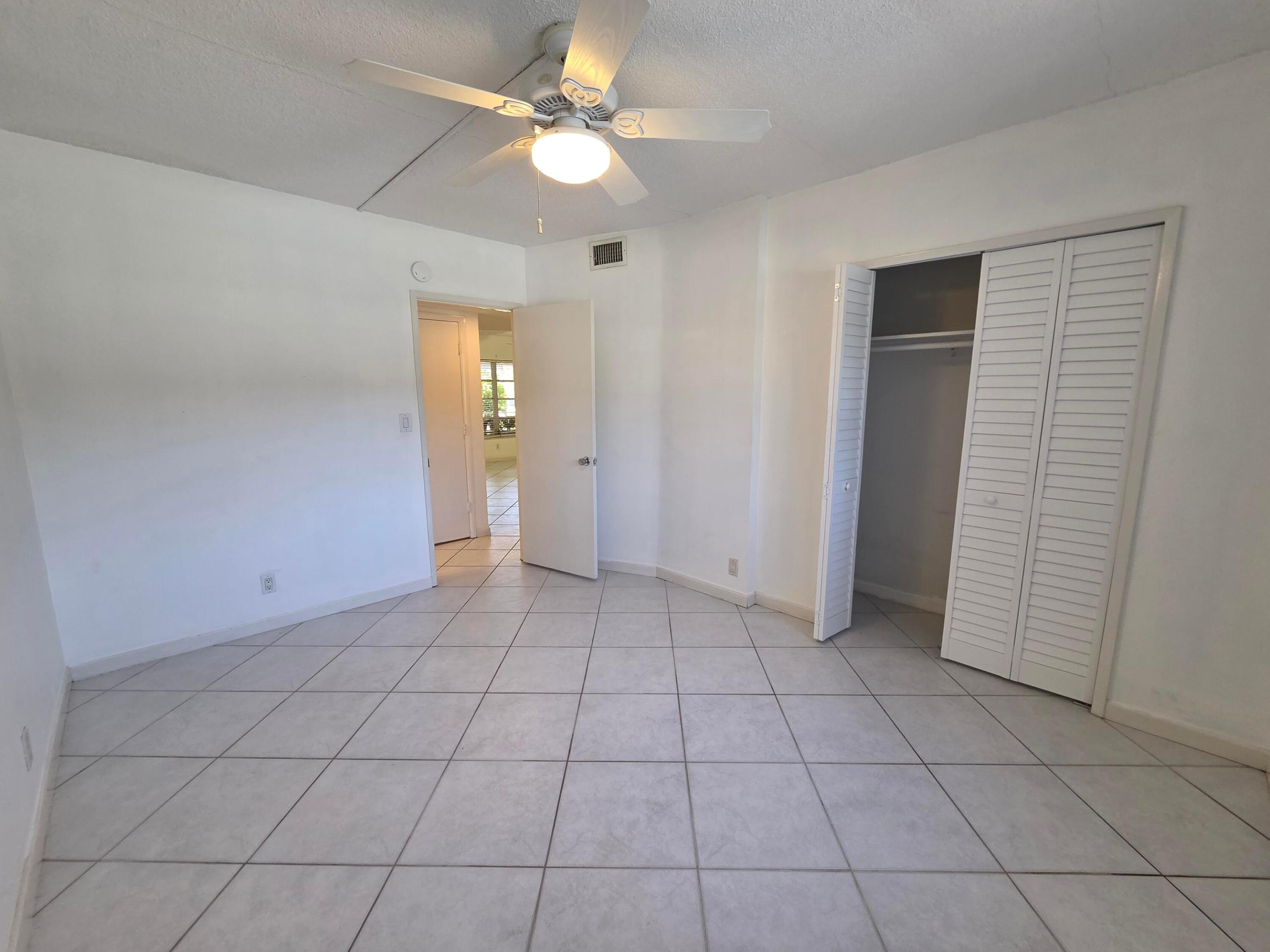 GARDEN ISLES APARTMENTS 1 CONDO - Residential