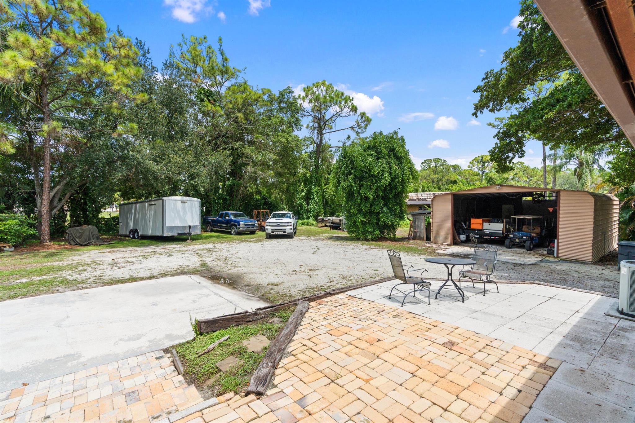 Loxahatchee - Residential