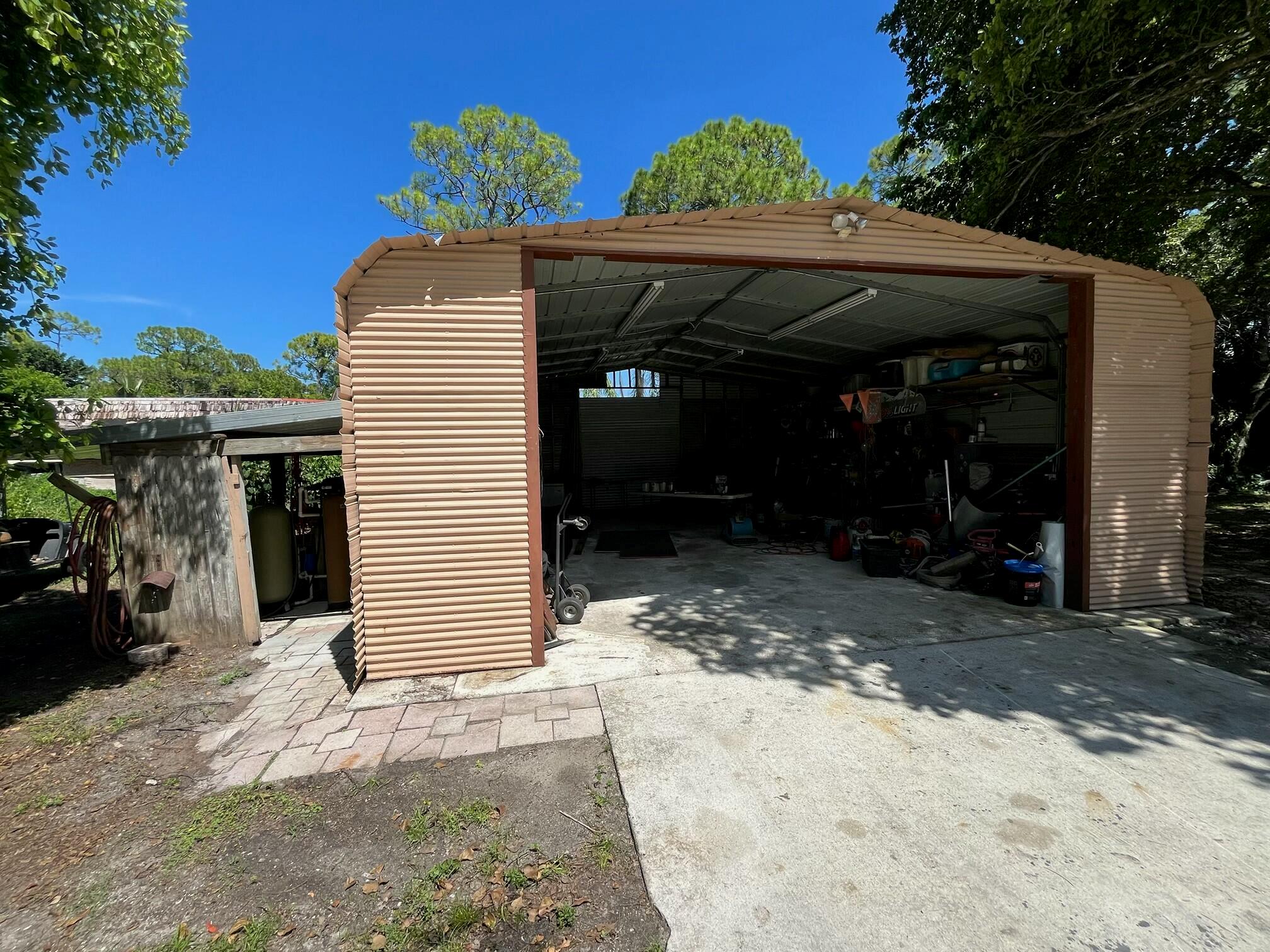 Loxahatchee - Residential