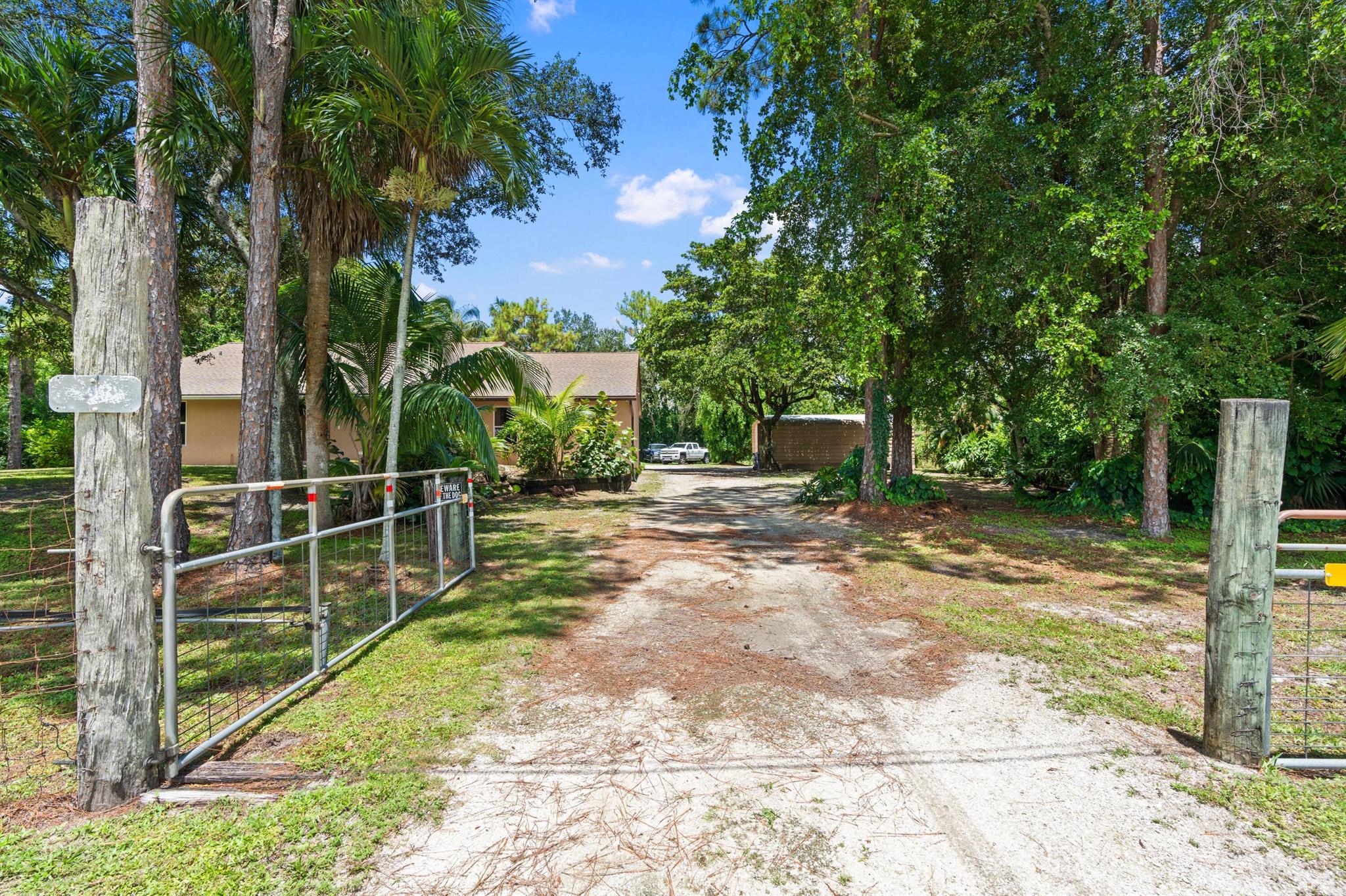 Loxahatchee - Residential