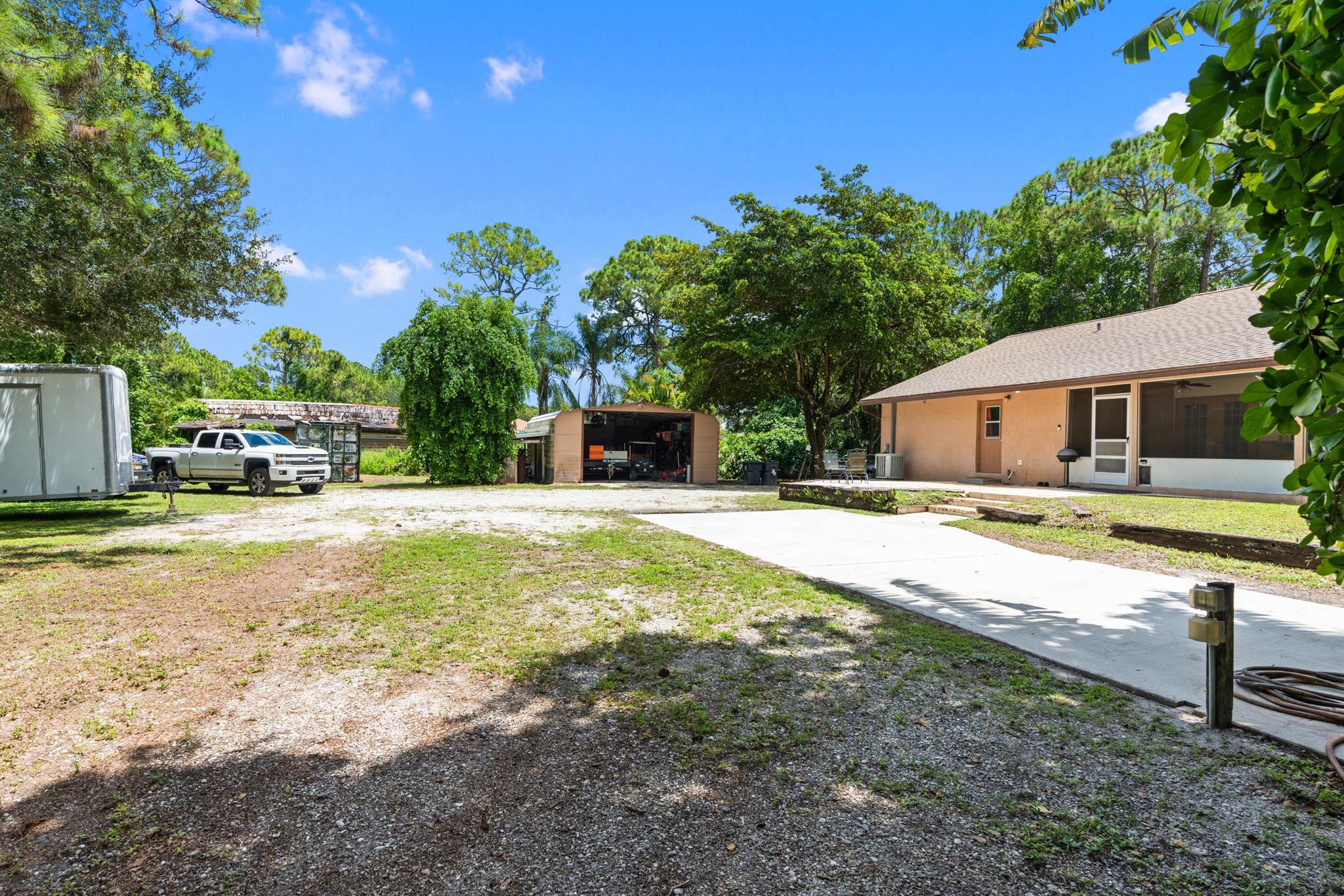 Loxahatchee - Residential